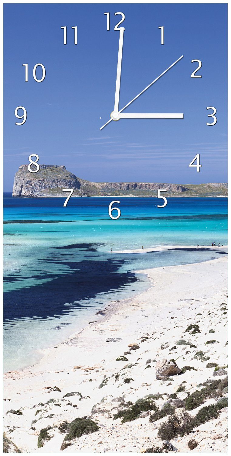 Wallario Wanduhr Einsame Bucht mit weißem Sand und klarem Wasser (Uhr aus Acryl)