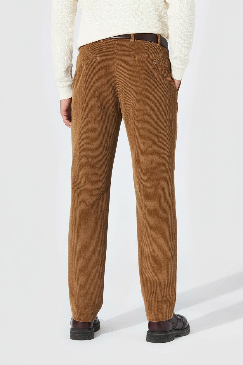 Hiltl Cordhose Parma I Cordhose Herren Regular Fit Genua Cord, sand, 23 Premium Cordhose, Business Casual Hose für Alltag, Büro und Freizeit