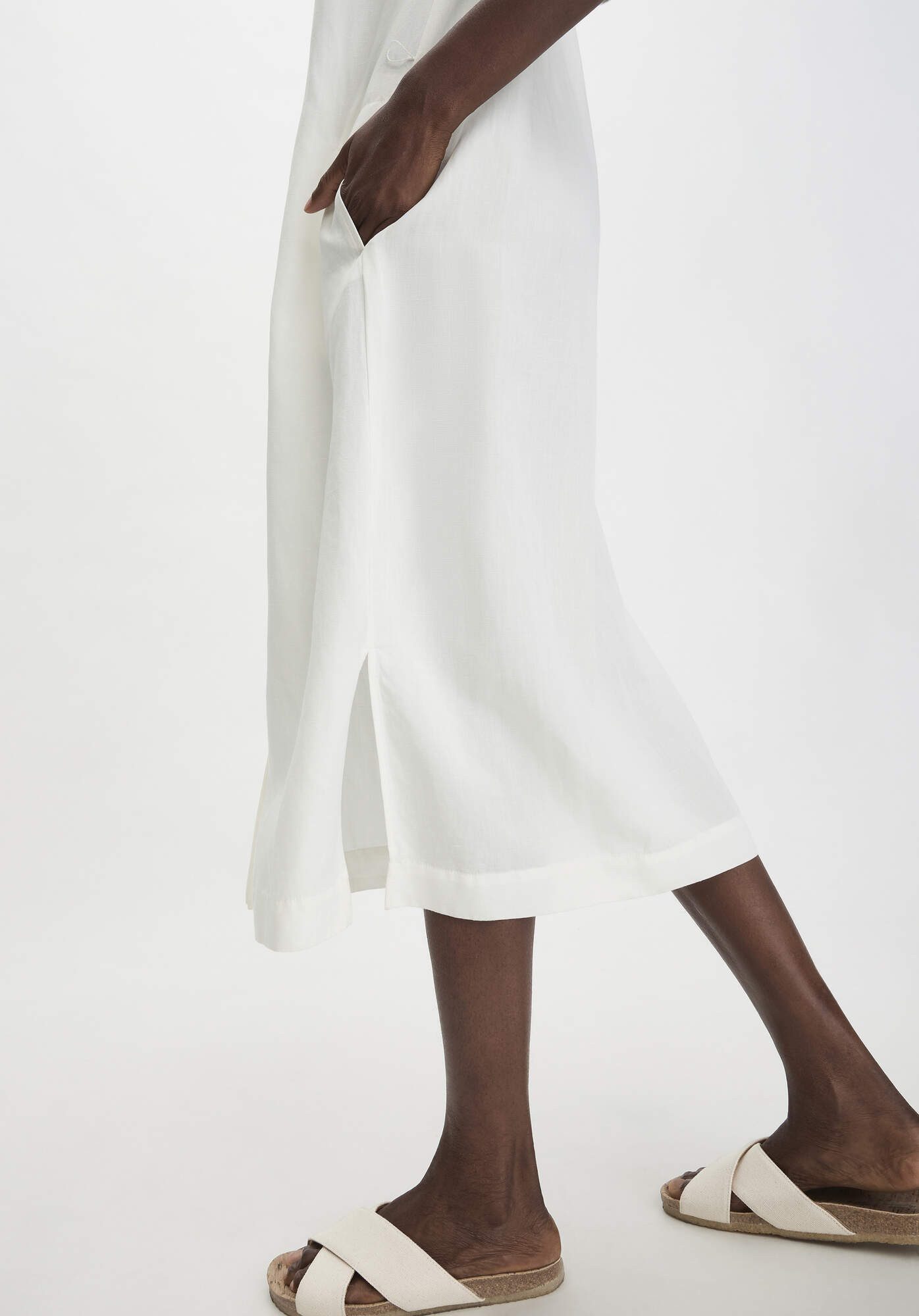 Hessnatur A-Linien-Kleid aus TENCEL Lyocell mit Leinen (1-tlg)