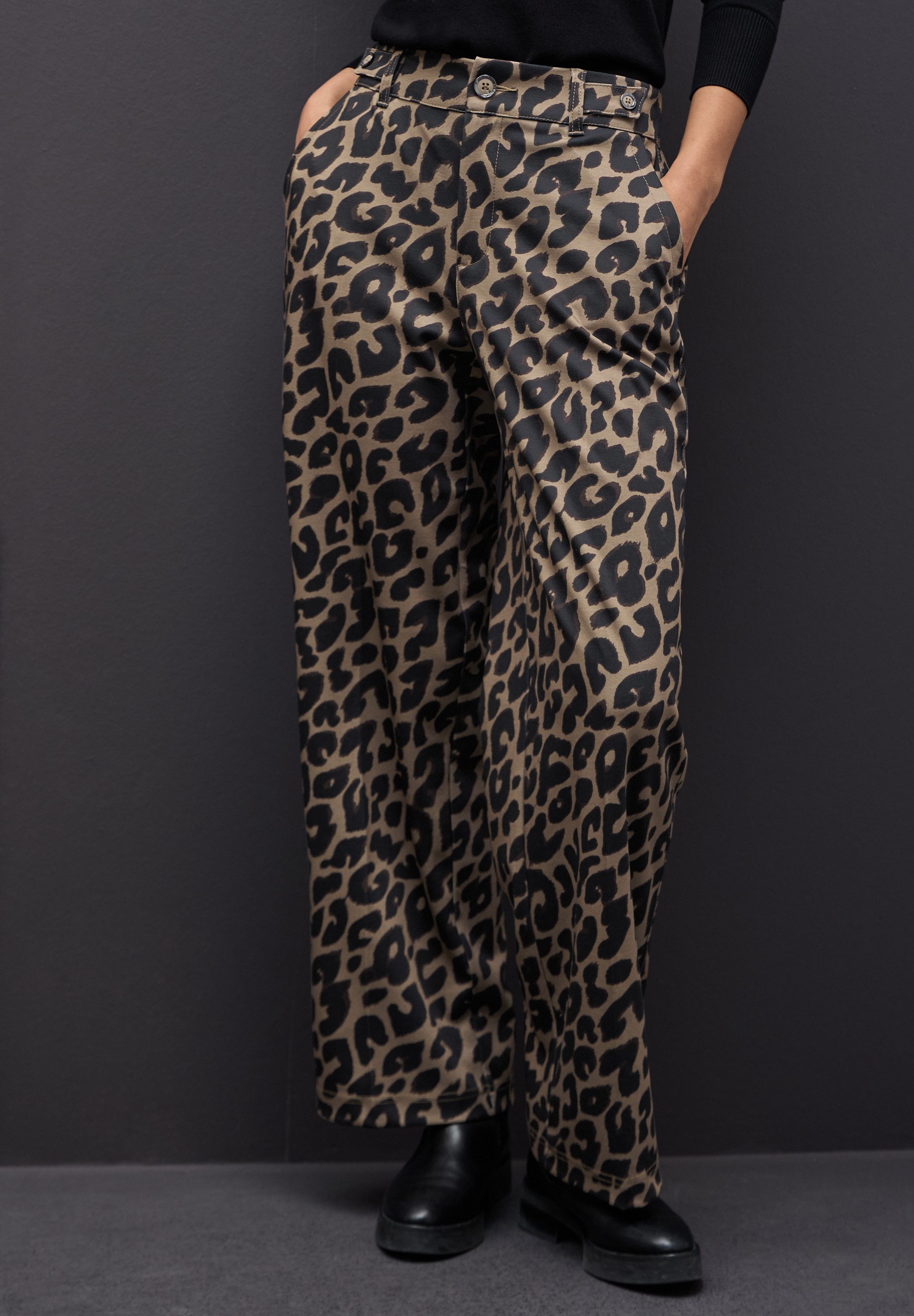 STREET ONE Stoffhose mit Leo-Print günstig online kaufen