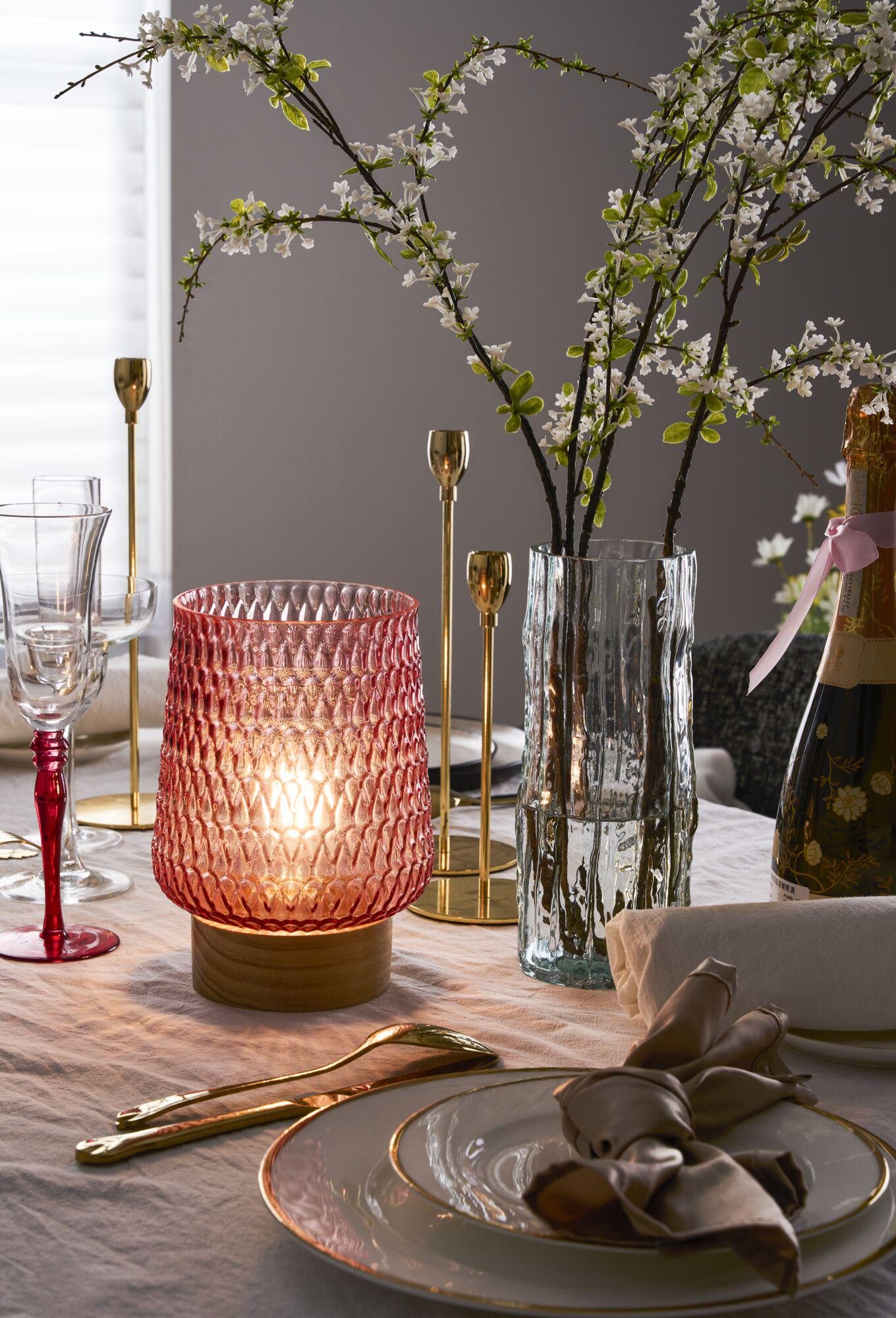 Pauleen LED Tischleuchte Rose Glamour mobile Rosa Glas/Holz, Leuchtmittel wechselbar, Warmweiß, E27, Timer Batterie – Bild 5 von 5