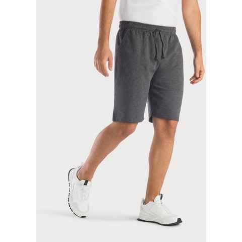 KangaROOS Sweatshorts kurze Jogginghose aus weicher Sweatware mit Kordel