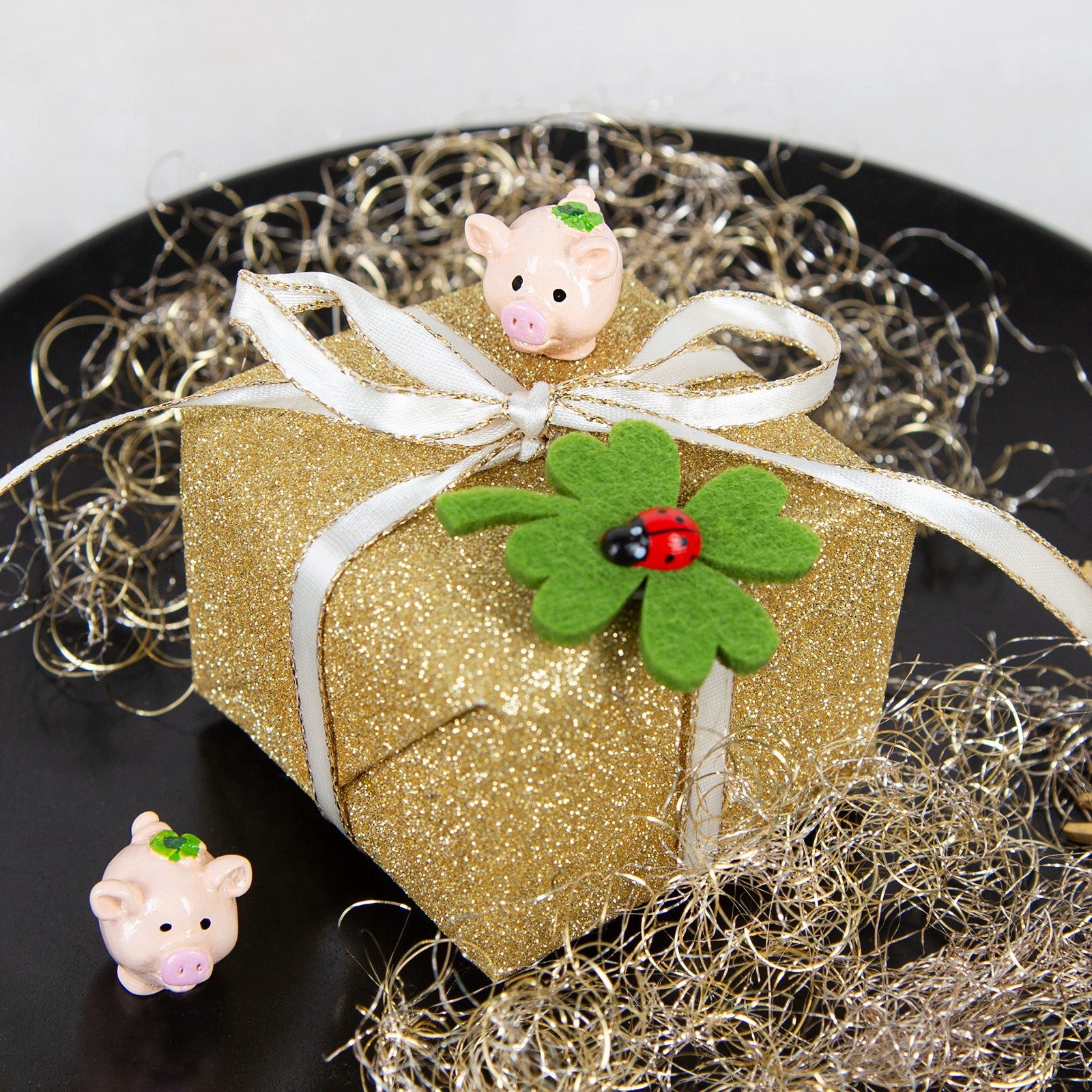 Logbuch-Verlag Dekofigur 12 Mini Glücksschweinchen - kleine Glücksbringer 2 günstig online kaufen