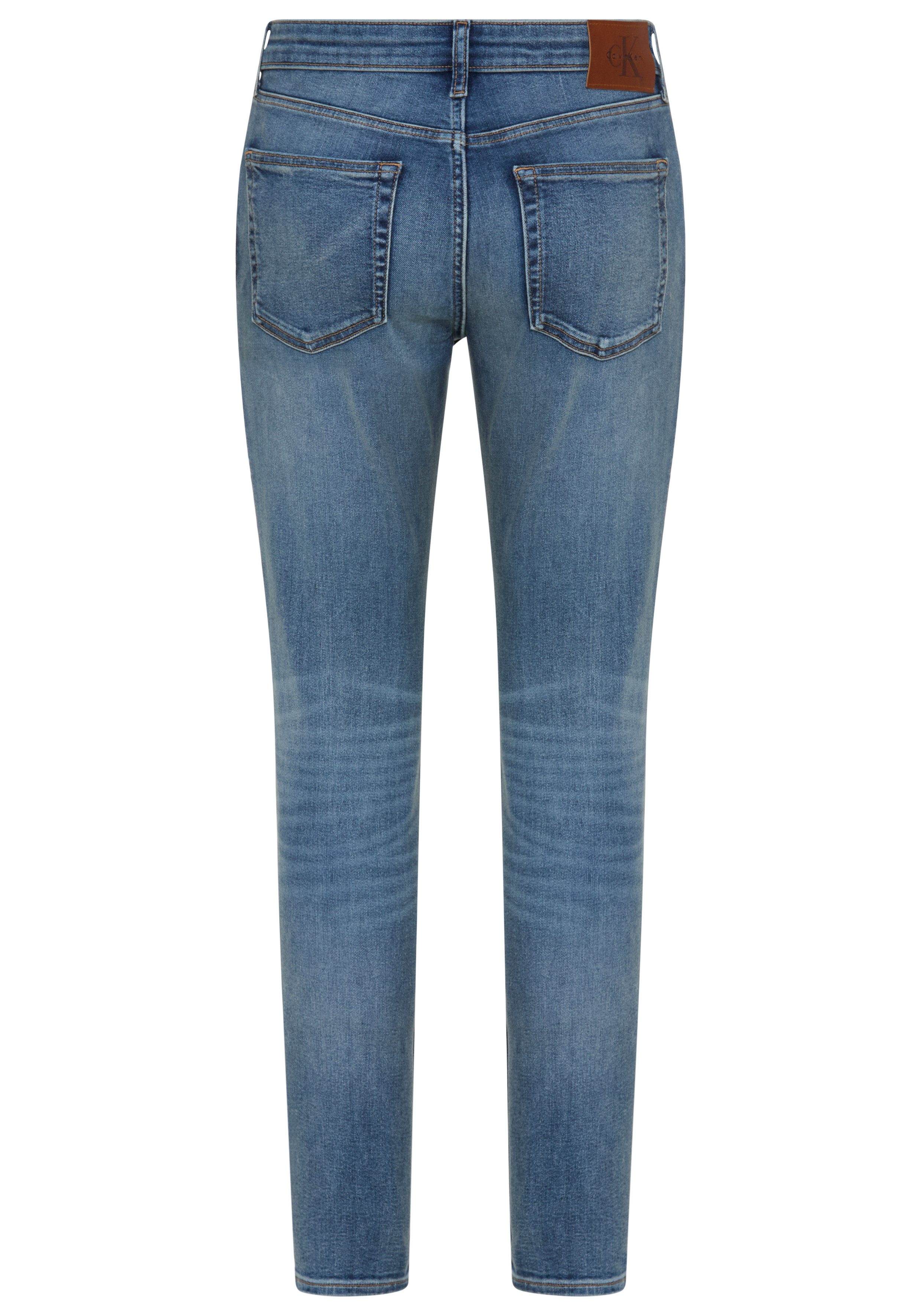 Calvin Klein Jeans Skinny-fit-Jeans mit Leder-Badge – Bild 5 von 5