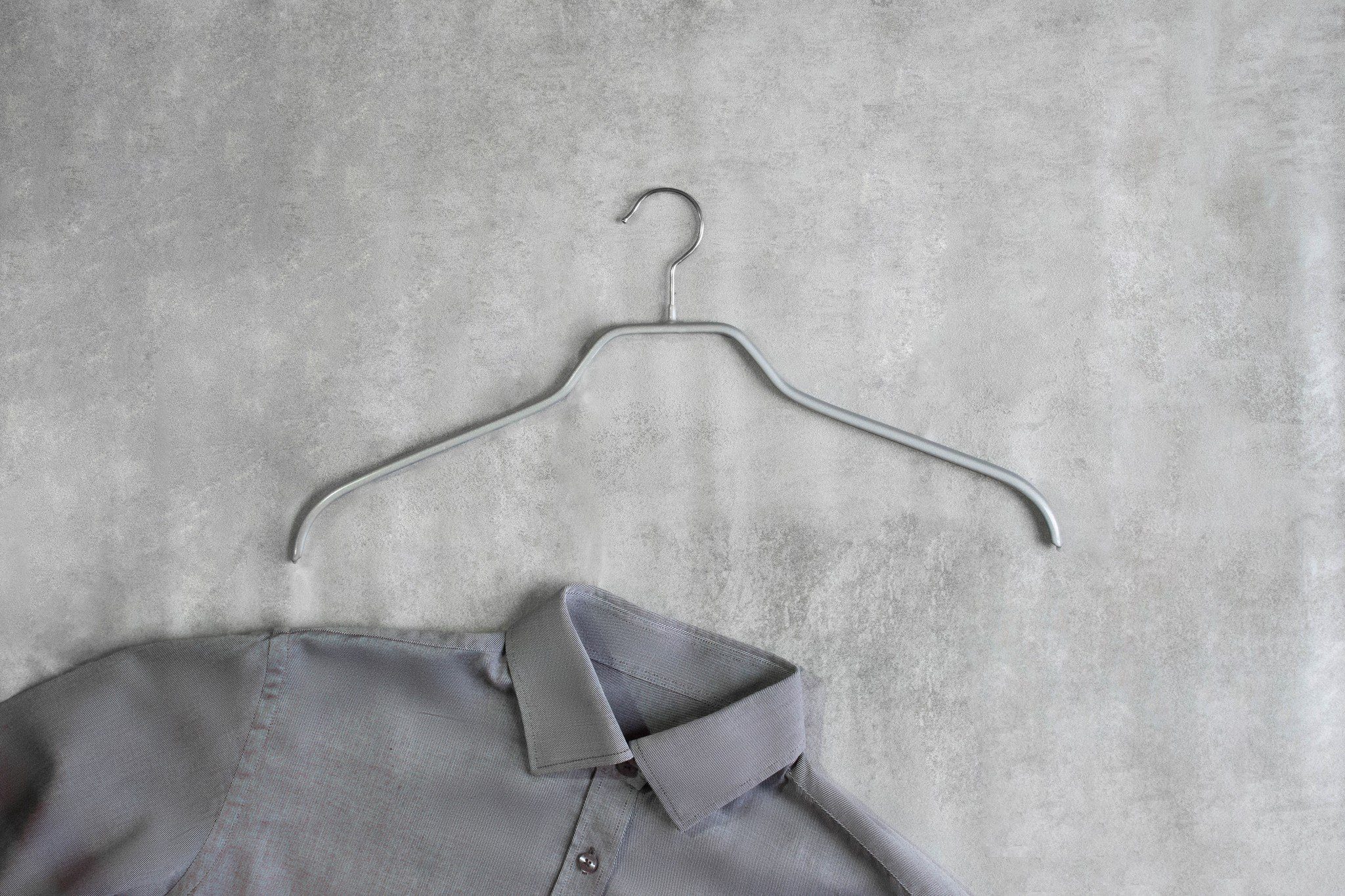 MAWA Kleiderbügel Stück 10 geeignet Silber Oberbekleidung, Kleiderbügel profiliertem F rutschhemmend Stahlband, ganzflächig für aus Haken ummantelt, Kinderbekleidung, drehbarer Silhouette MAWA