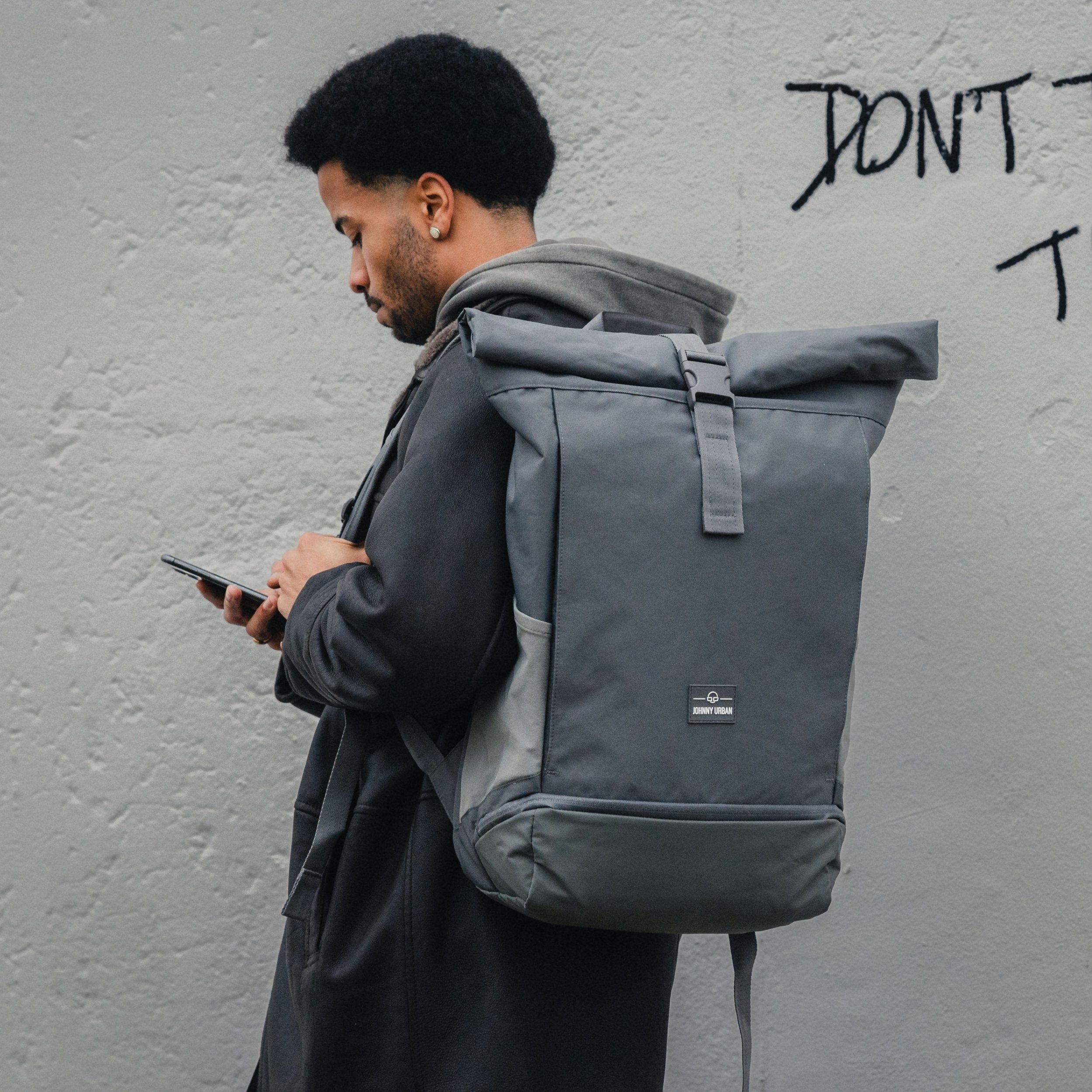Johnny Urban Cityrucksack ALLEN XL Rolltop Damen Herren, Laptop Fach (1-tlg), Wasserabweisend