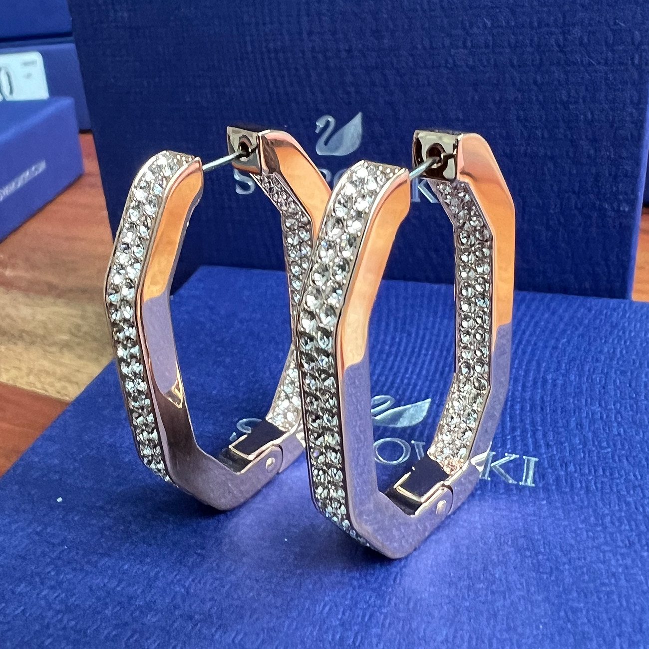 Swarovski Klappcreolen günstig online kaufen