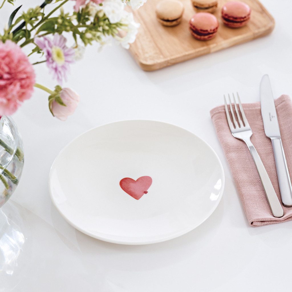 like. by Villeroy & Boch Frühstücksteller With Love Frühstücksteller Sending Love 21 cm ø, (1 St), Premium Porcelain, mikrow.- & spülm.sicher, Made in Germany