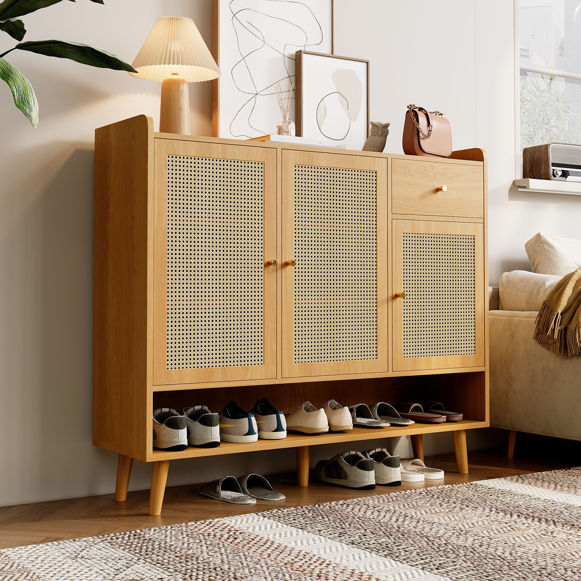 Merax Schuhschrank Rattan Schuhkommode (1-St., Schuhablage mit Holzgriffen) mit 3 Türen, 1 Schublade, Offenes Schuhregal, Massivholzbeinen, Natur – Bild 2 von 5