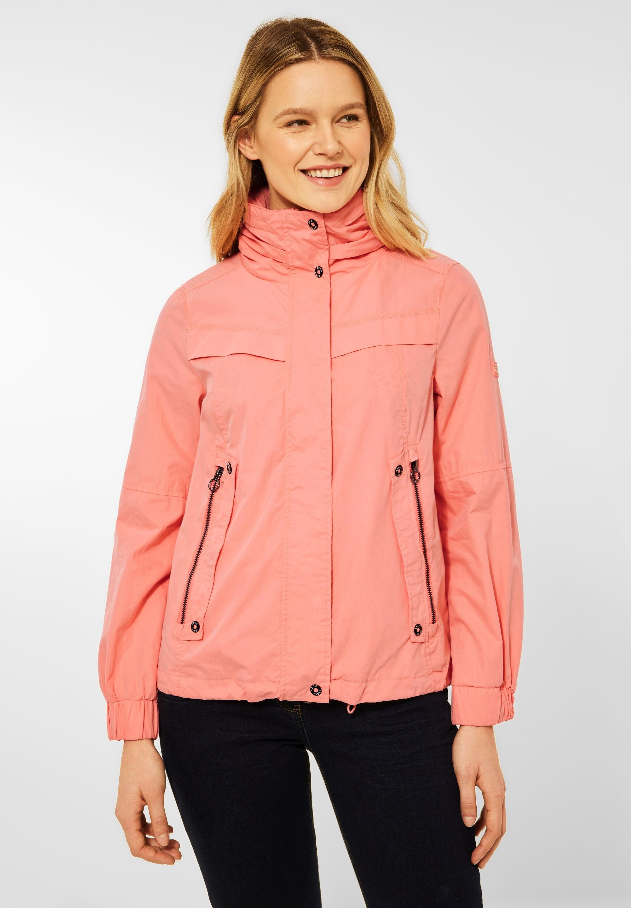 Cecil Outdoorjacke Cecil Kurze Gutes Übergangsjacke in Grapefruit Rose (1-St) Preis-Leistungs-Verhältnis Tunnelzugbändchen