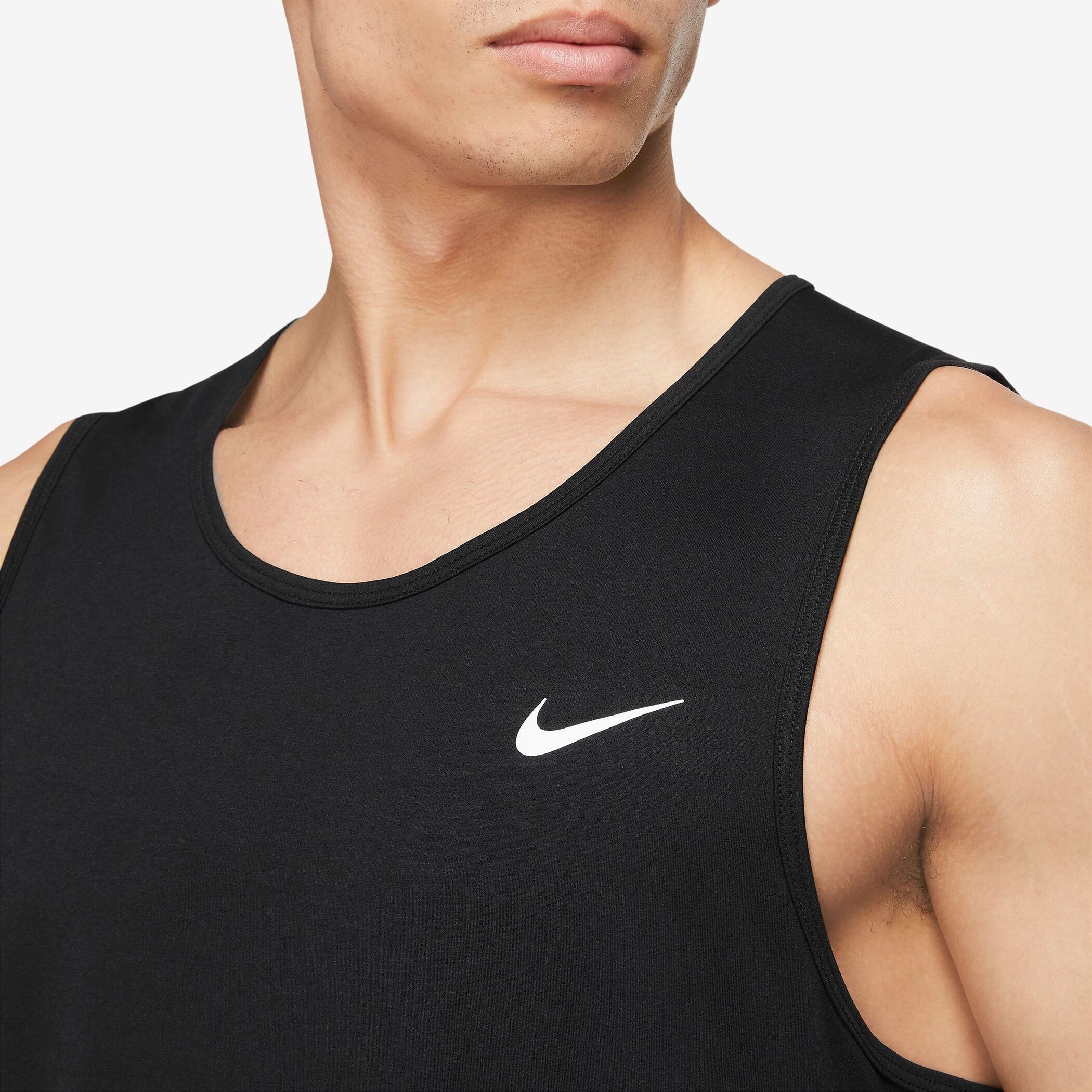 Nike Tanktop DRI-FIT HYVERSE MEN'S SHORT-SLEEVE FITNESS TANK sportlicher Stil, schweißableitende Technologie, weiches Material