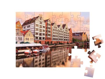 puzzleYOU Puzzle Malerische Altstadt von Danzig, Polen, 48 Puzzleteile, puzzleYOU-Kollektionen Danzig, Europäische Städte