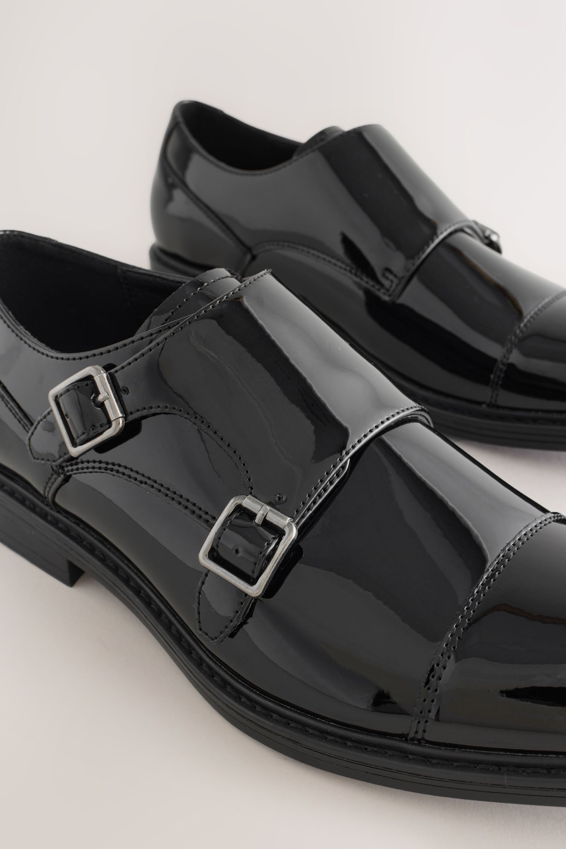 Next Monk-Lackschuhe mit Doppelriemen und Zehenkappe Slipper – Bild 4 von 5