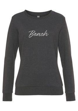 Bench. Loungewear Sweatshirt -Loungeshirt mit glänzender Logostickerei, Loungewear, Loungeanzug