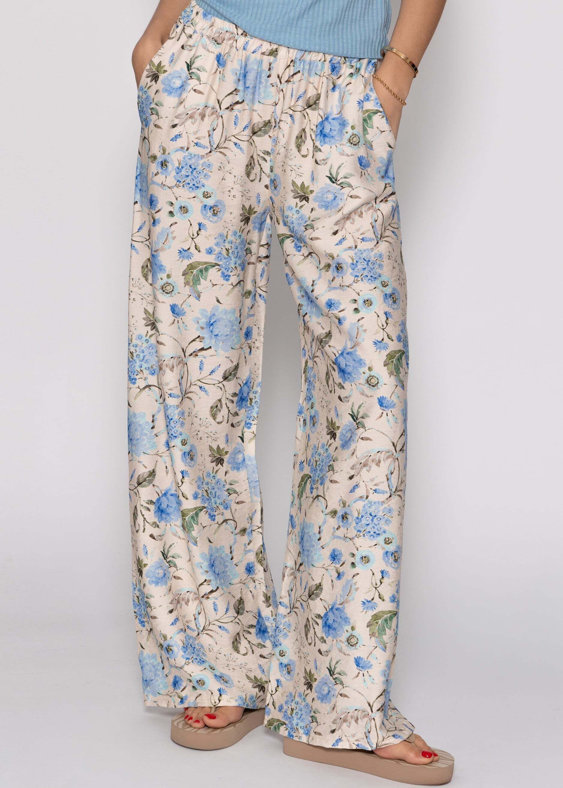 SASSYCLASSY Stoffhose Hose mit Blümchendruck für Damen Weite Hose in floralem Muster mit elastischem Bund Beige Blau