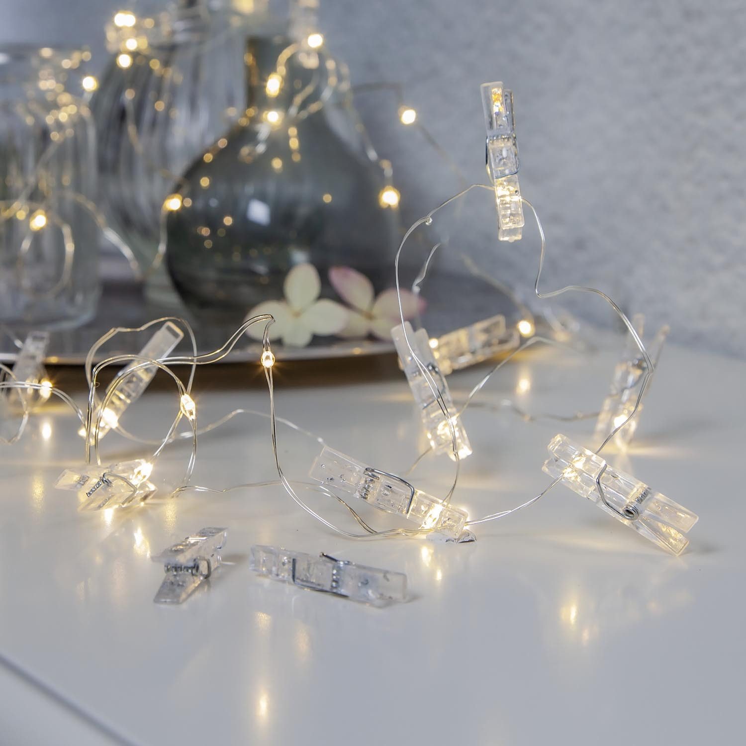 STAR TRADING LED-Lichterkette Clippy, LED Dekolichterkette,Clippy, 30 LEDS, Batterie und Timer, warmweiß