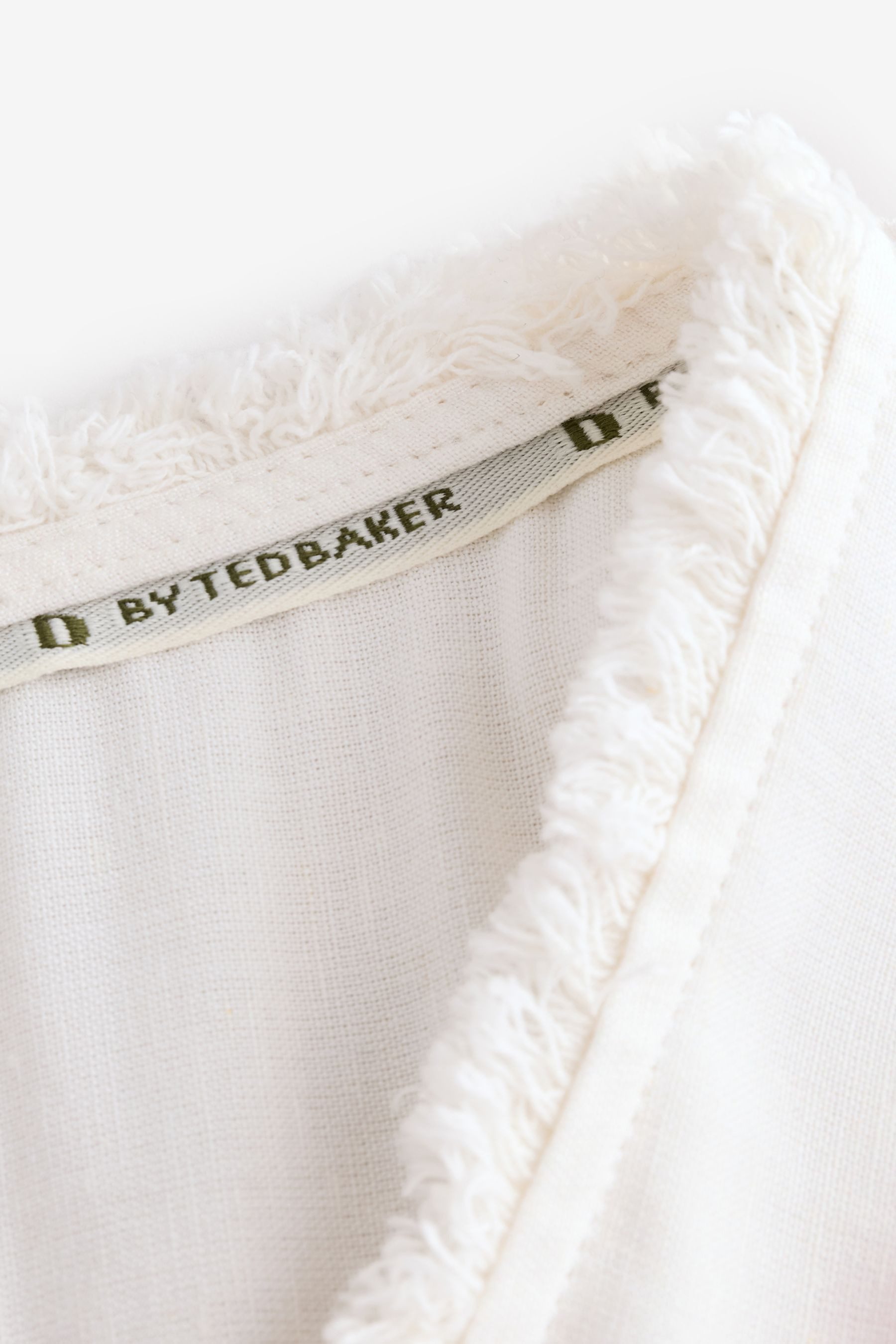 B by Ted Baker Strandkleid B by Ted Baker Touch of Linen Poncho Blumenmuster (1-tlg)