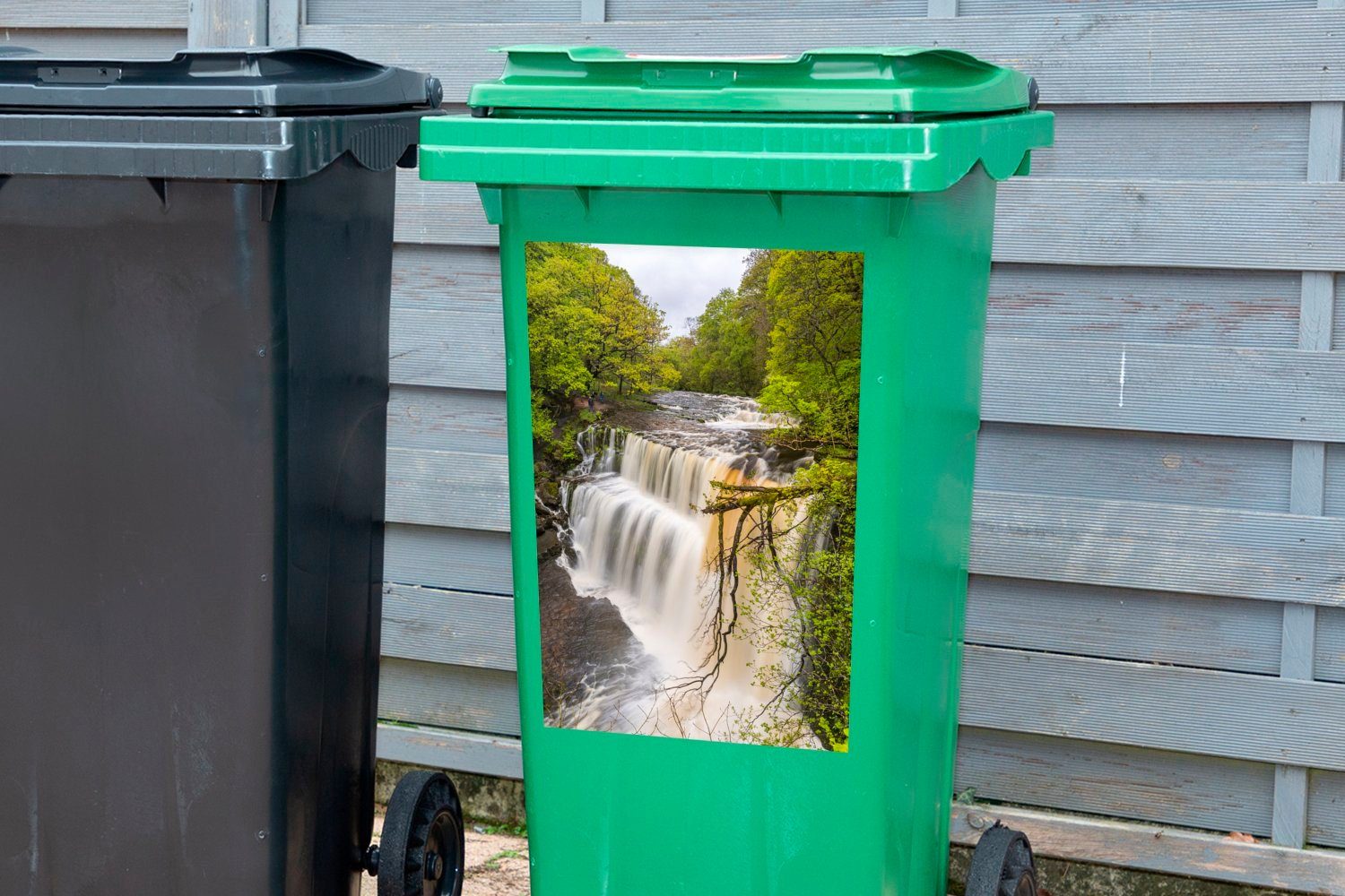 Beacons des Sticker, Abfalbehälter Mülltonne, (1 Mülleimer-aufkleber, in National Park Wasserfälle den Container, Wandsticker St), Verlassene Brecon Flüssen MuchoWow