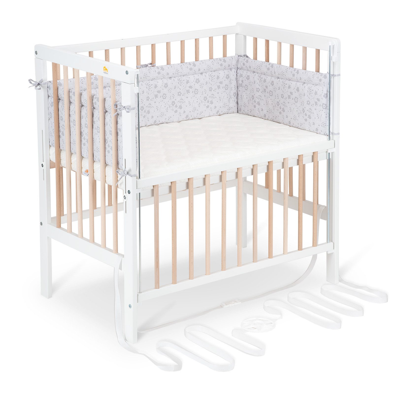 FabiMax Beistellbett Flex weiß / natur, 90 x 55 cm Liegefläche, 2in1, Beistellbett und Stubenbettchen in Einem, innovatives Seitenteil