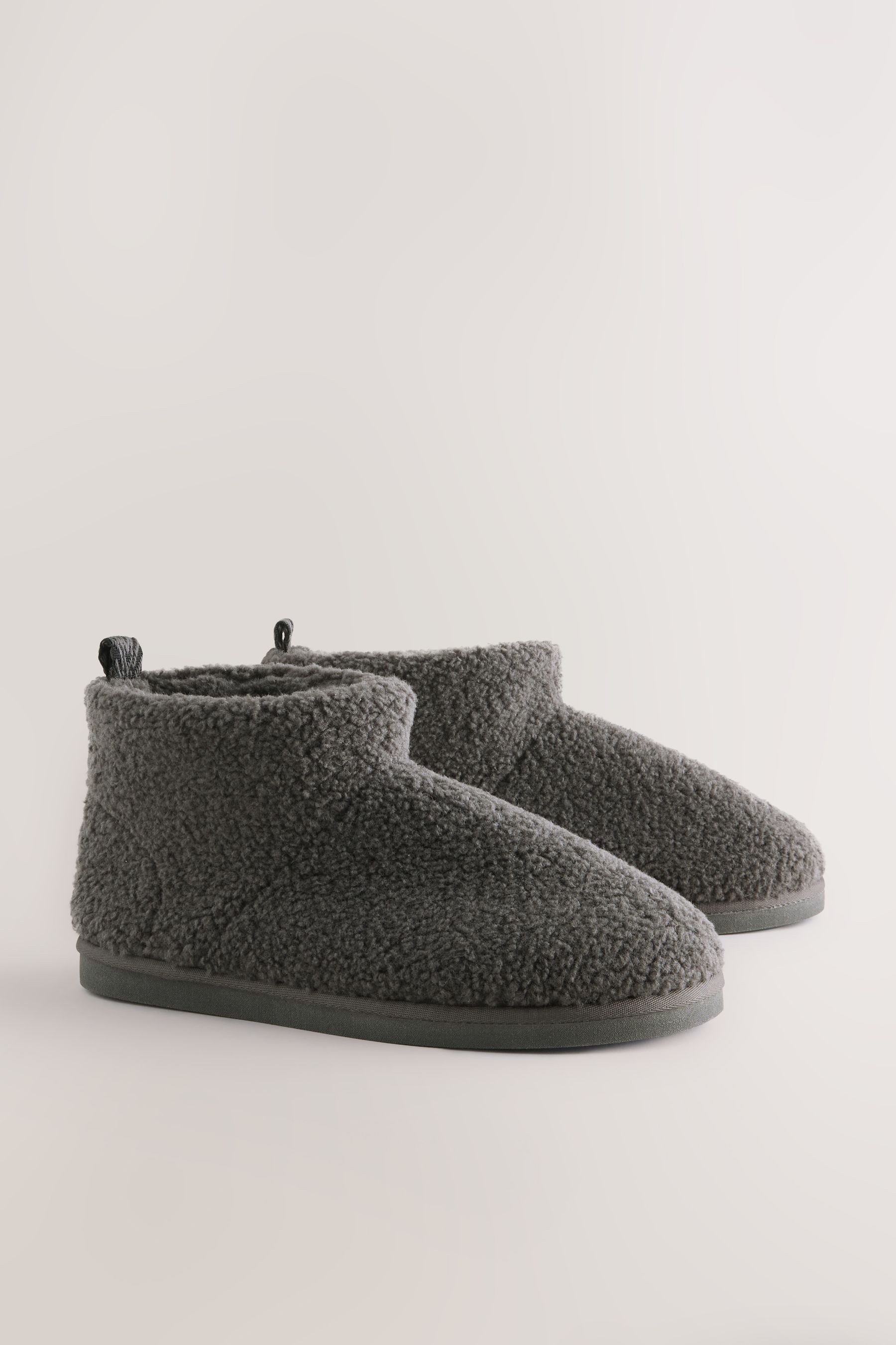 Next Hausstiefel mit Teddyfell Hausschuh (1-tlg)