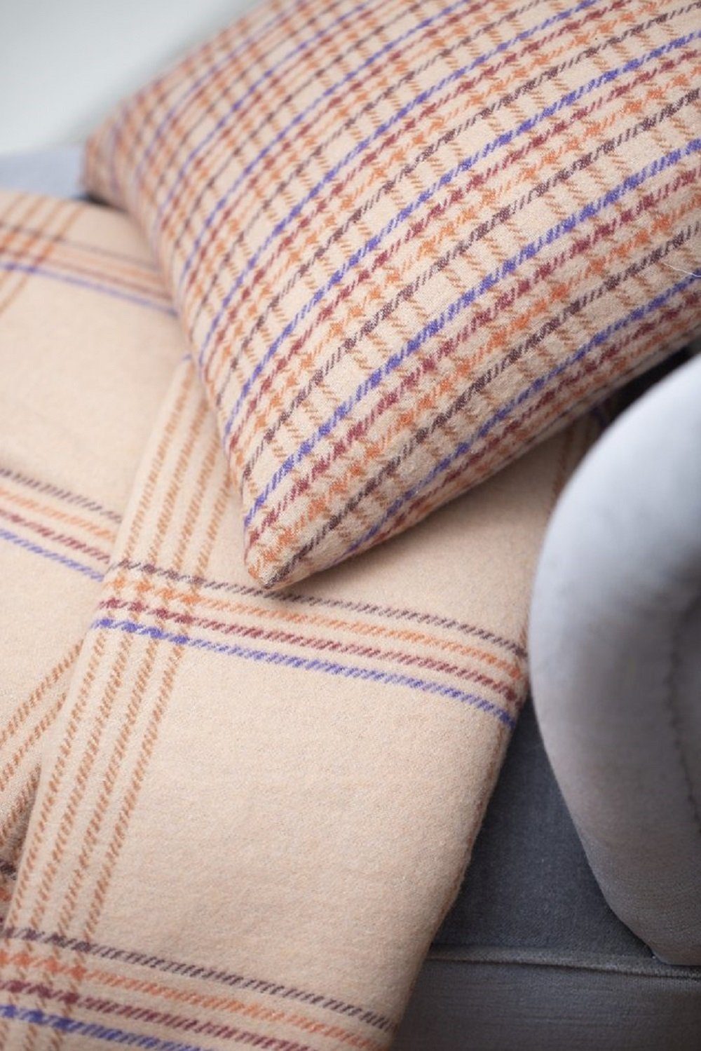 DAVID FUSSENEGGER Kissenhülle Silvretta 'junges Karo' 40 x 40 cm günstig online kaufen