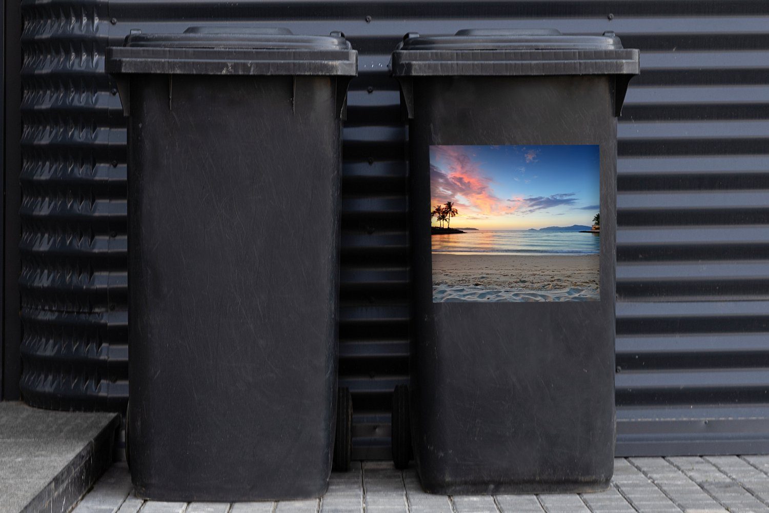 MuchoWow Wandsticker Strand - Mülleimer-aufkleber, Container, Abfalbehälter Farben Sticker, (1 Tropisch St), Mülltonne, 