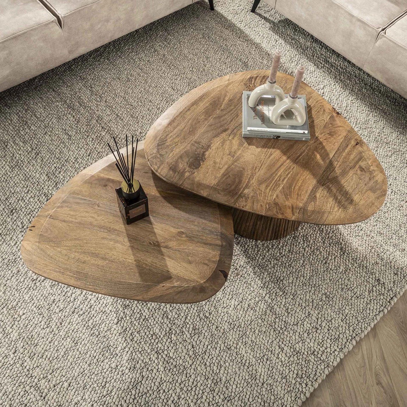 LEVEN Lifestyle Couchtisch 2´er Set RON aus Mangoholz dreieckige Form (2-St., 2´er Set)