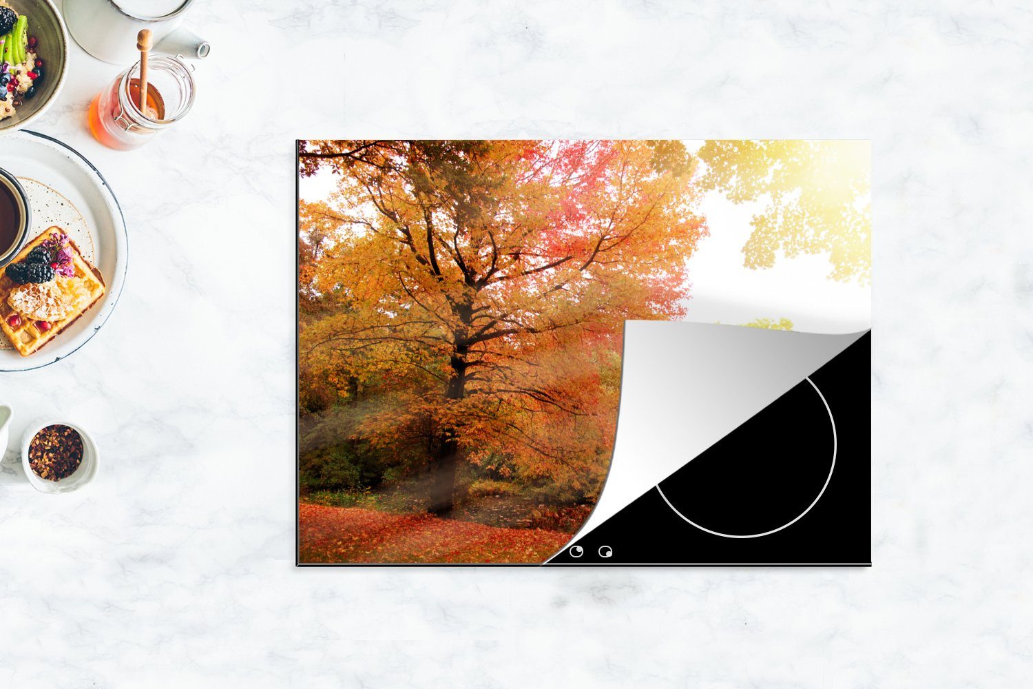 Arbeitsfläche cm, Herdblende-/Abdeckplatte Mobile Ceranfeldabdeckung Herbst, im Wald nutzbar, tlg), MuchoWow Vinyl, 70x52 Verwunschener (1