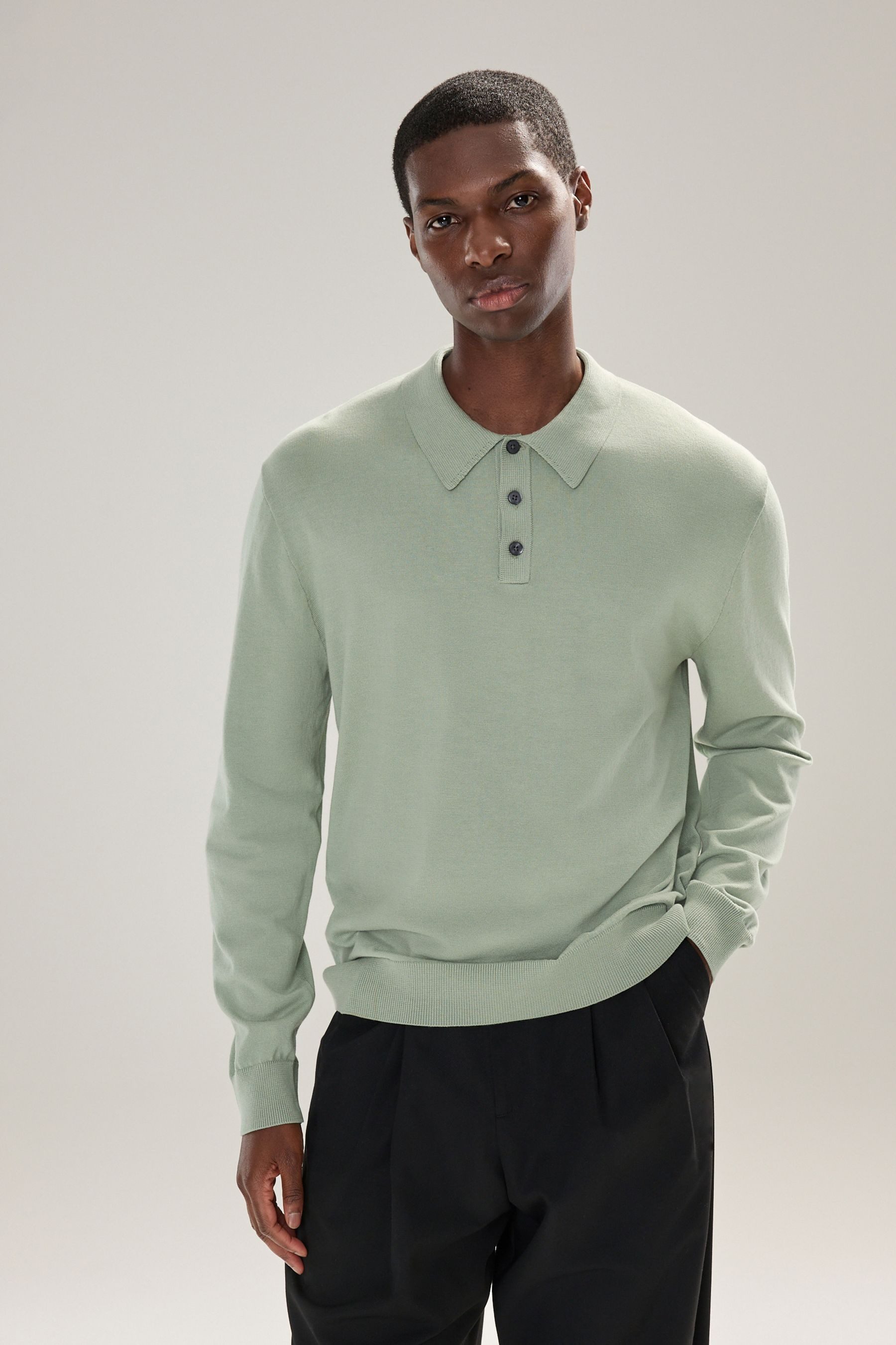 Next Langarm-Poloshirt Langärmeliges Strick-Poloshirt im Regular Fit (1-tlg)