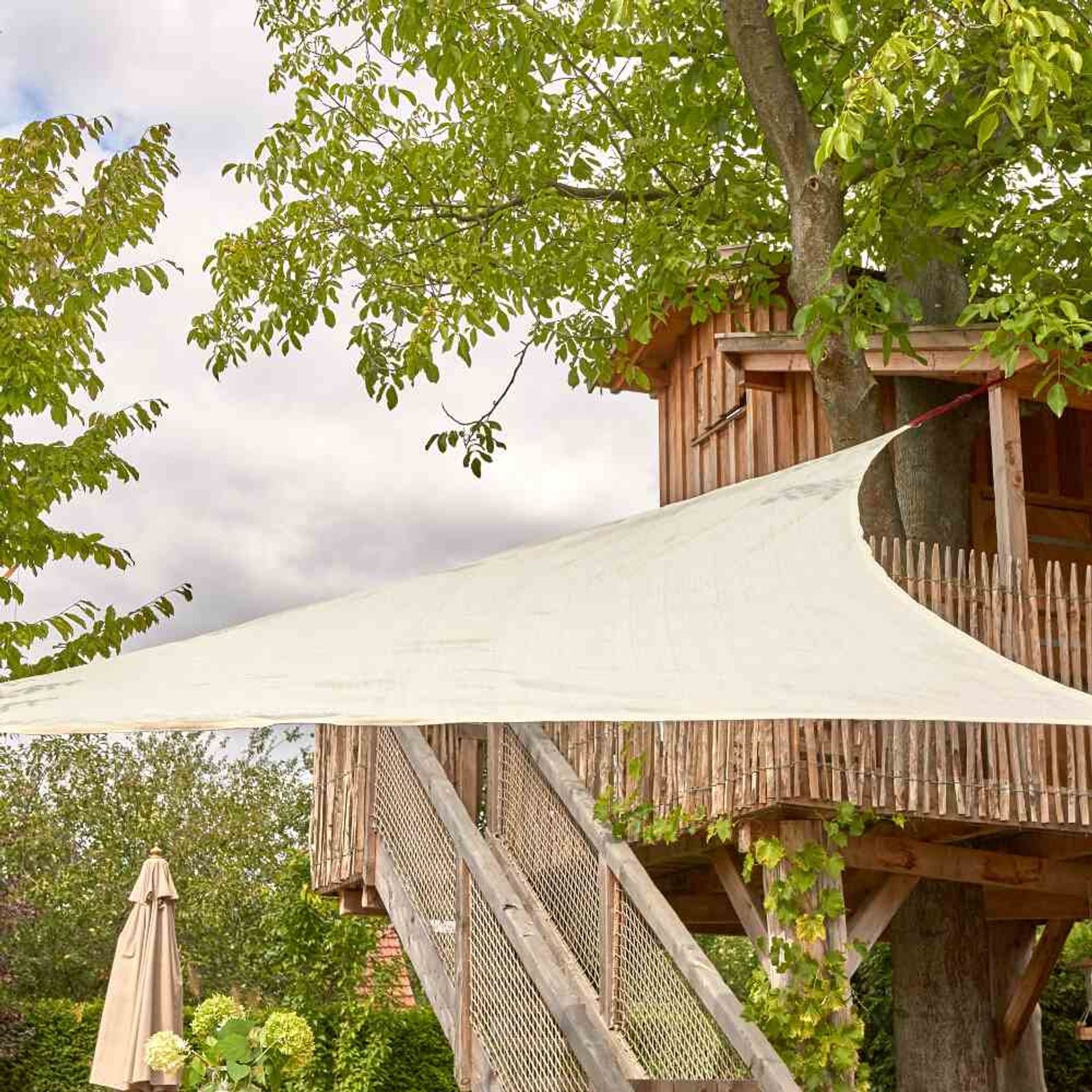 Siena Garden Sonnensegel Solino Sonnensegel ecru 180g/m² HDPE, 3-eckig, 5x5x5m