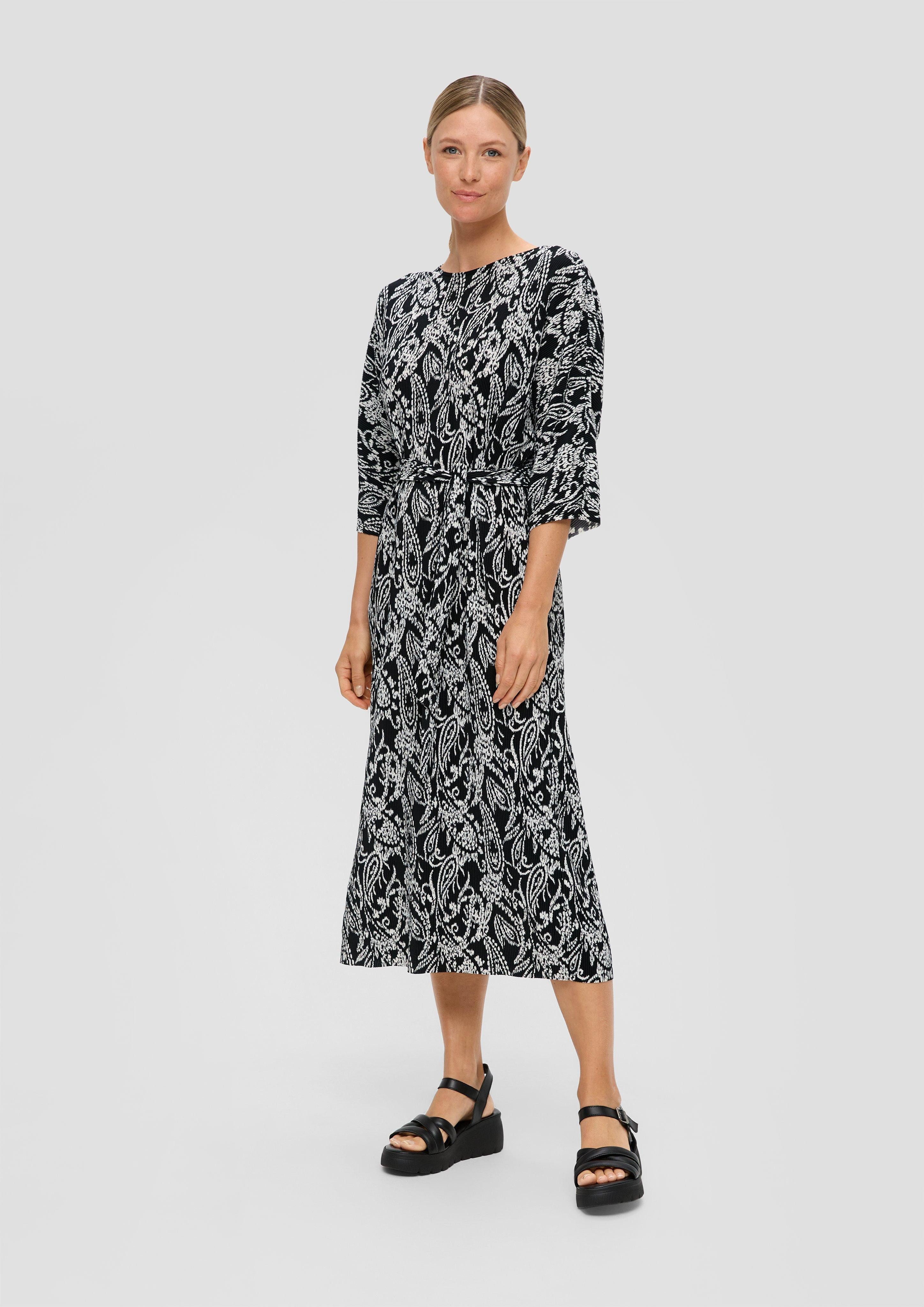 s.Oliver Maxikleid Midi-Kleid mit Plisseefalten