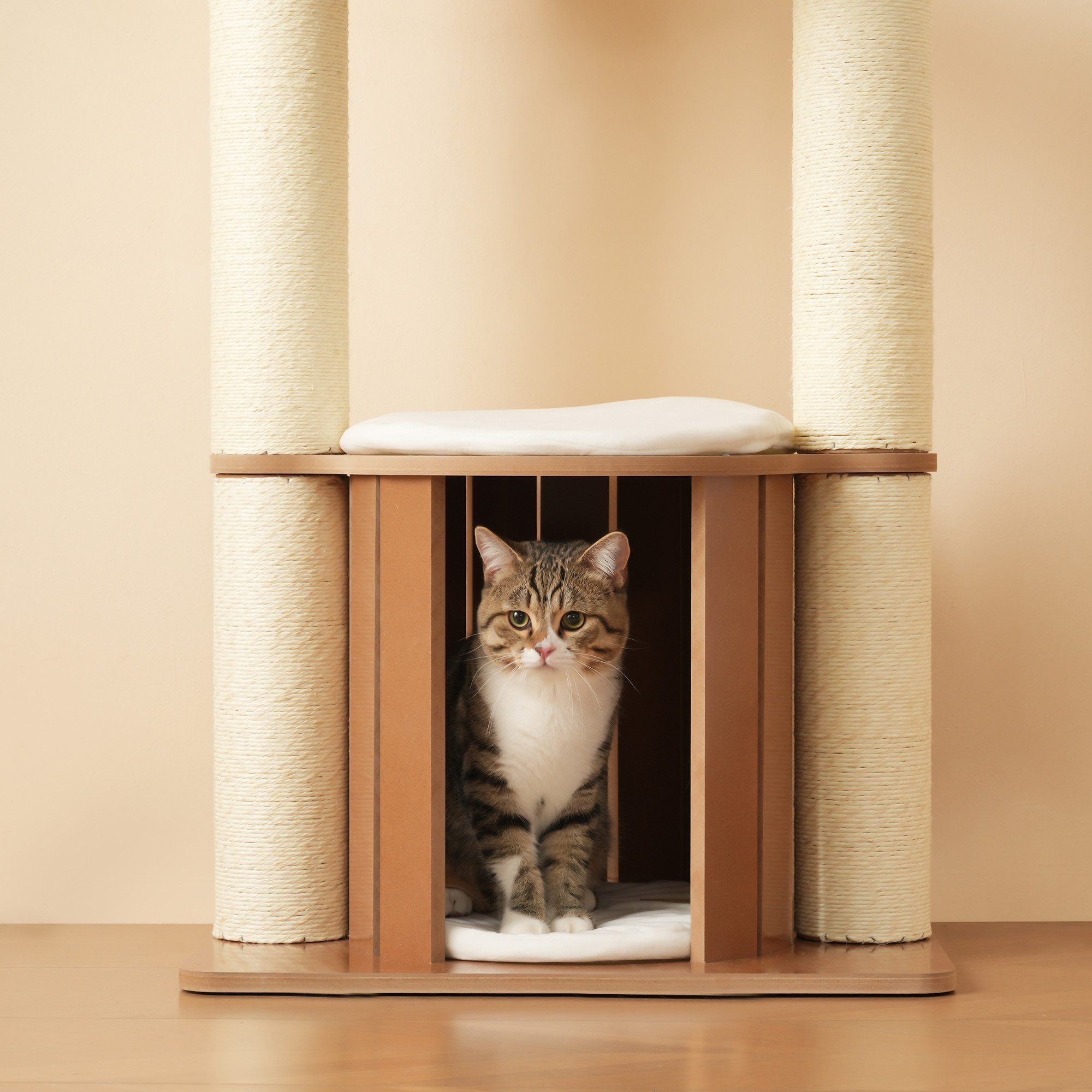 Flieks Kratzbaum PURELOVE, Katzenbaum 60x48x135cm mit 3 Plattformen, 1 Katzenhaus und Kippschutz