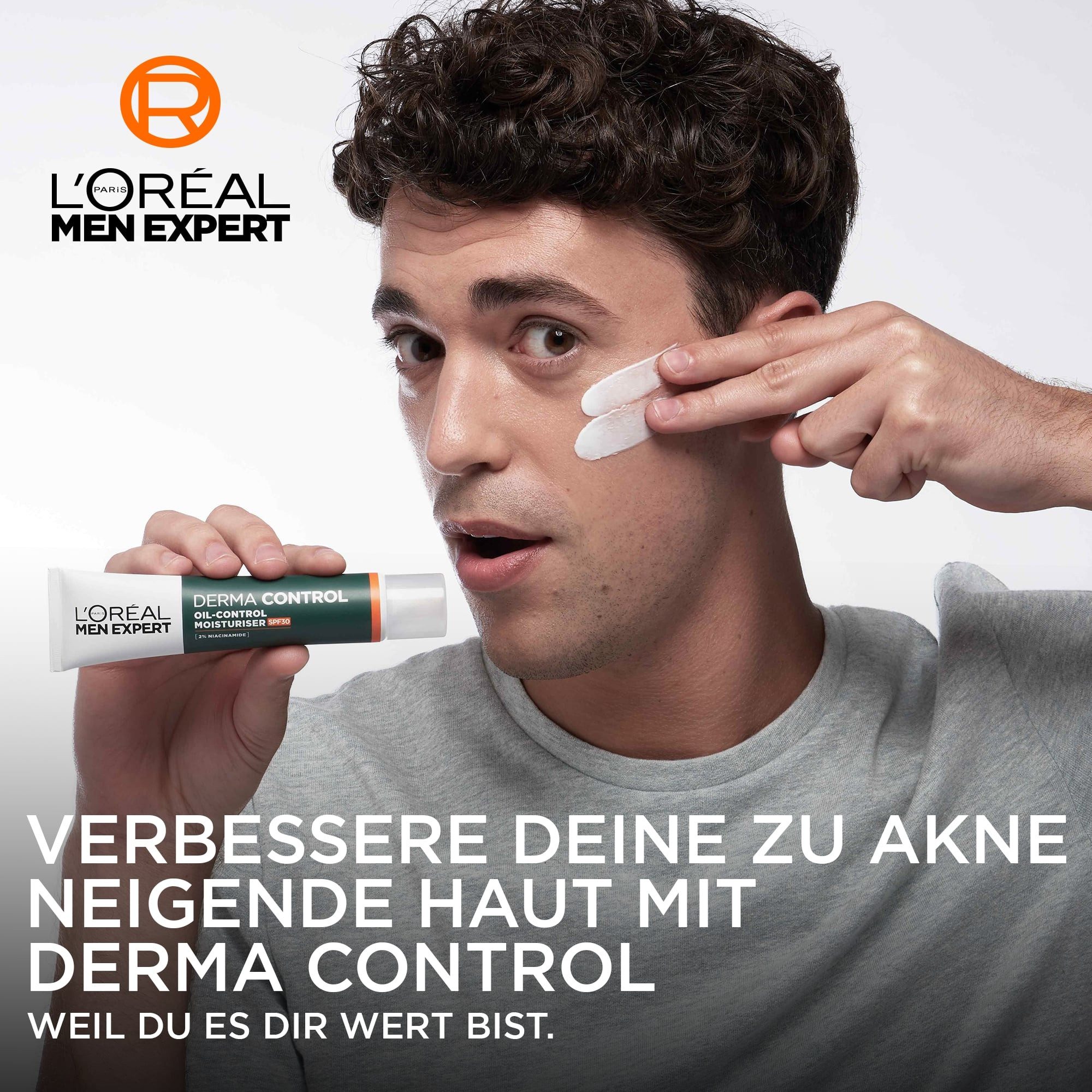 L'ORÉAL PARIS MEN EXPERT Hautcreme DERMA CONTROL OIL-CONTROL LSF30 FEUCHTIGKEITSPFLEGE, LSF 30, behandelt fettige und zu Unreinheiten neigende Haut.