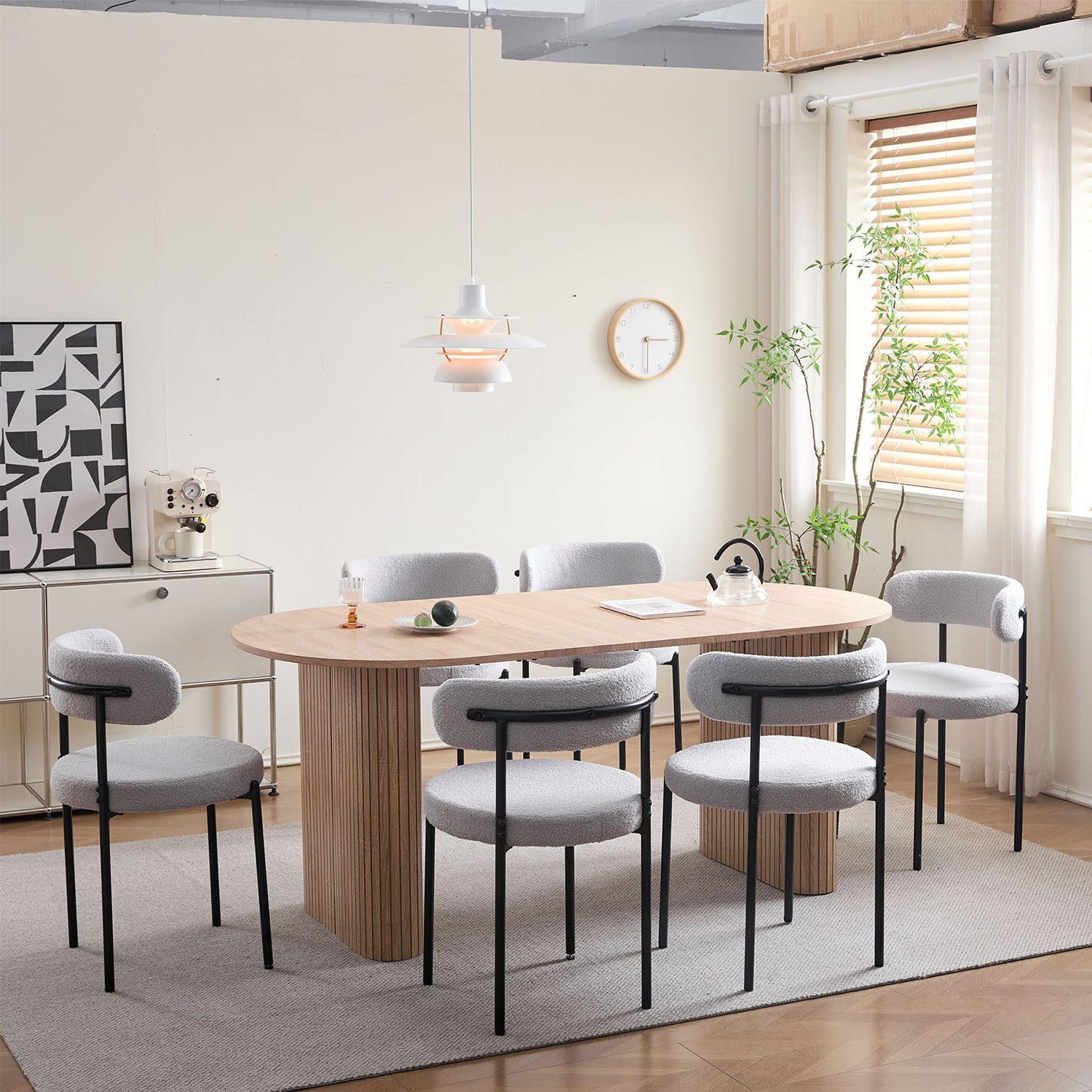 GrandCA HOME Esszimmerstuhl 4er Set Esszimmerstuhl, Moderner Gepolsterter Küchenstuhl (4 St), aus Teddyfellbezug – Hellgrau