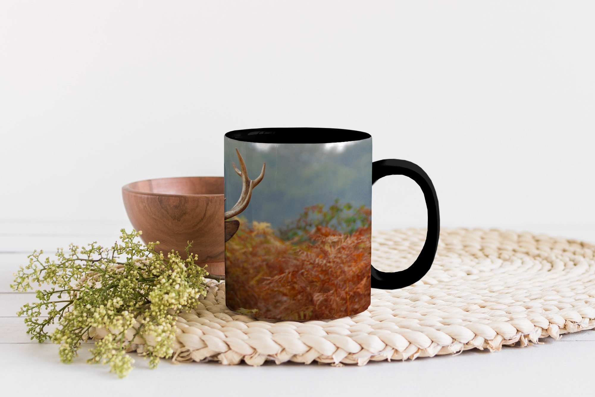 Zaubertasse, Teetasse, Geschenk Kaffeetassen, Keramik, Tasse - - MuchoWow Baum Herbst, Hirsch Farbwechsel,