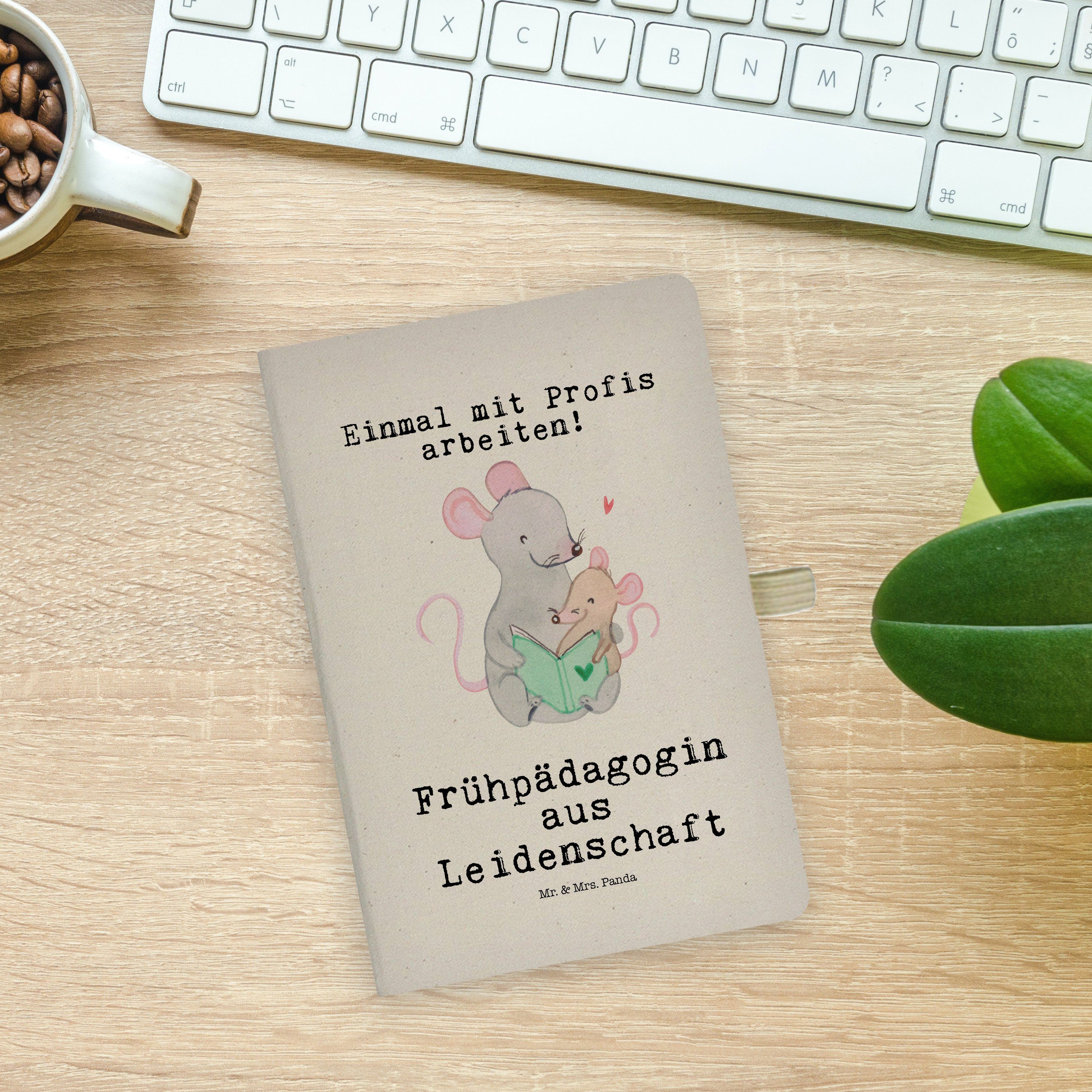 Mr. & Mrs. Panda Notizbuch Panda Adressbuch, - Leidenschaft Mr. aus Geschenk, - Mrs. Frühpädagogin & Transparent