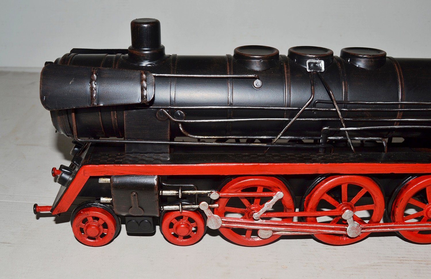 JS GartenDeko Modelleisenbahn-Figur Blechmodell Dampflok Oldtimer Dampflokomotive Typ DB 001 L 62 cm