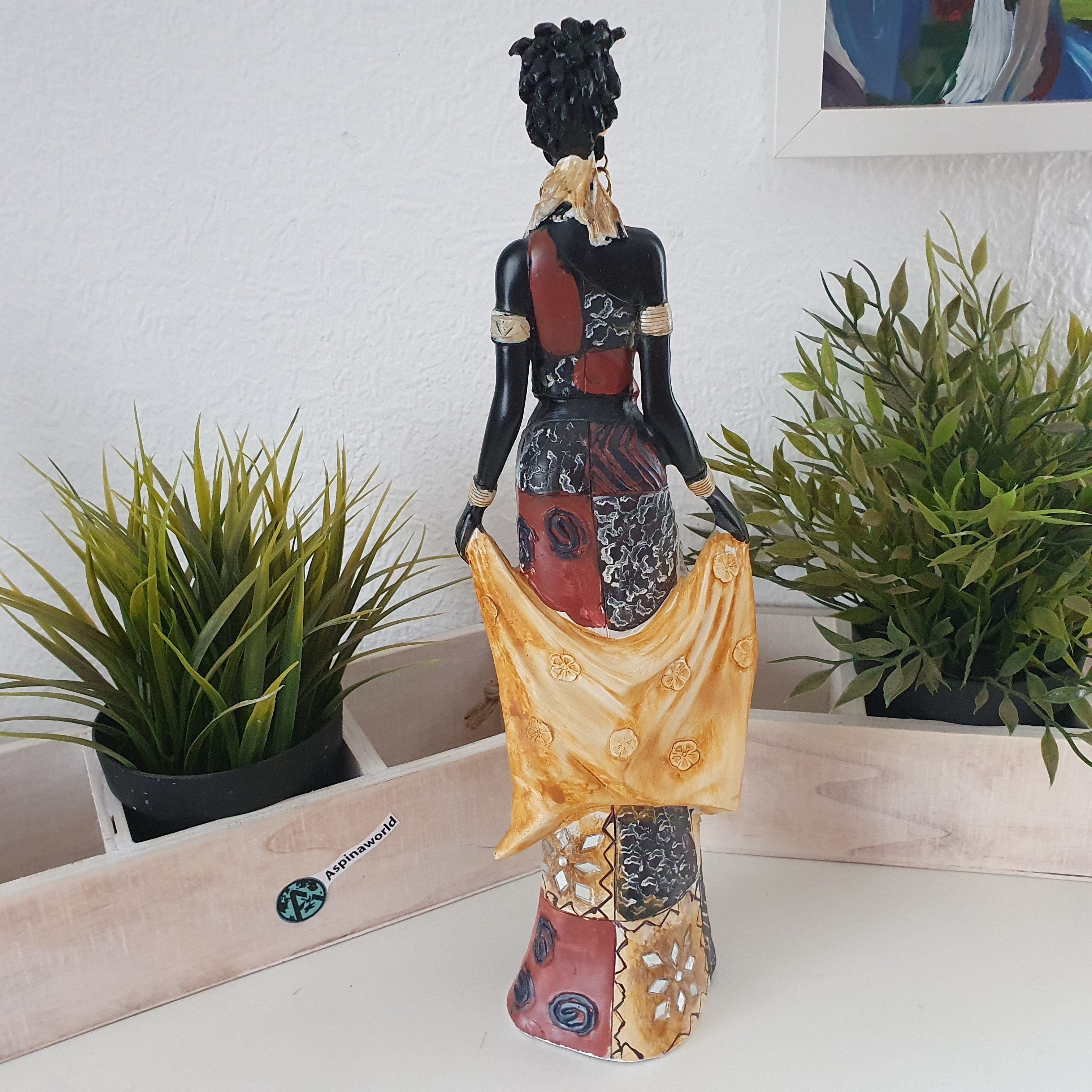 Aspinaworld Afrikafigur Afrikanische mit 35 bunten cm Dekofigur und Tuch Kleid Frau