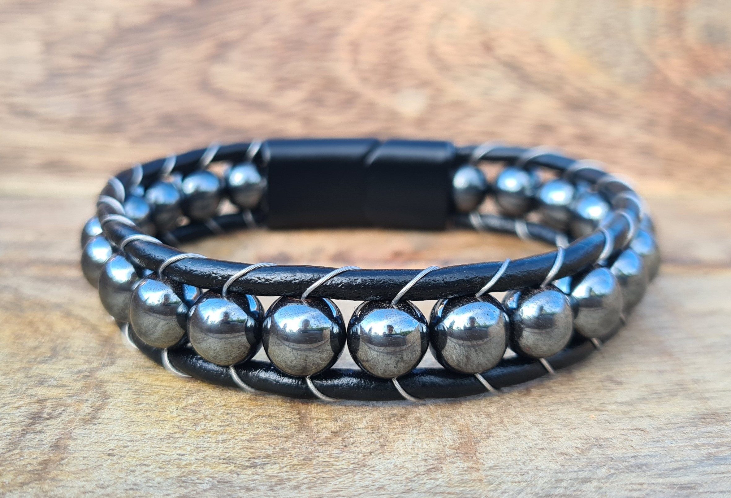NAHLE Armband Herren Lederarmband Hämatit Perlen günstig online kaufen