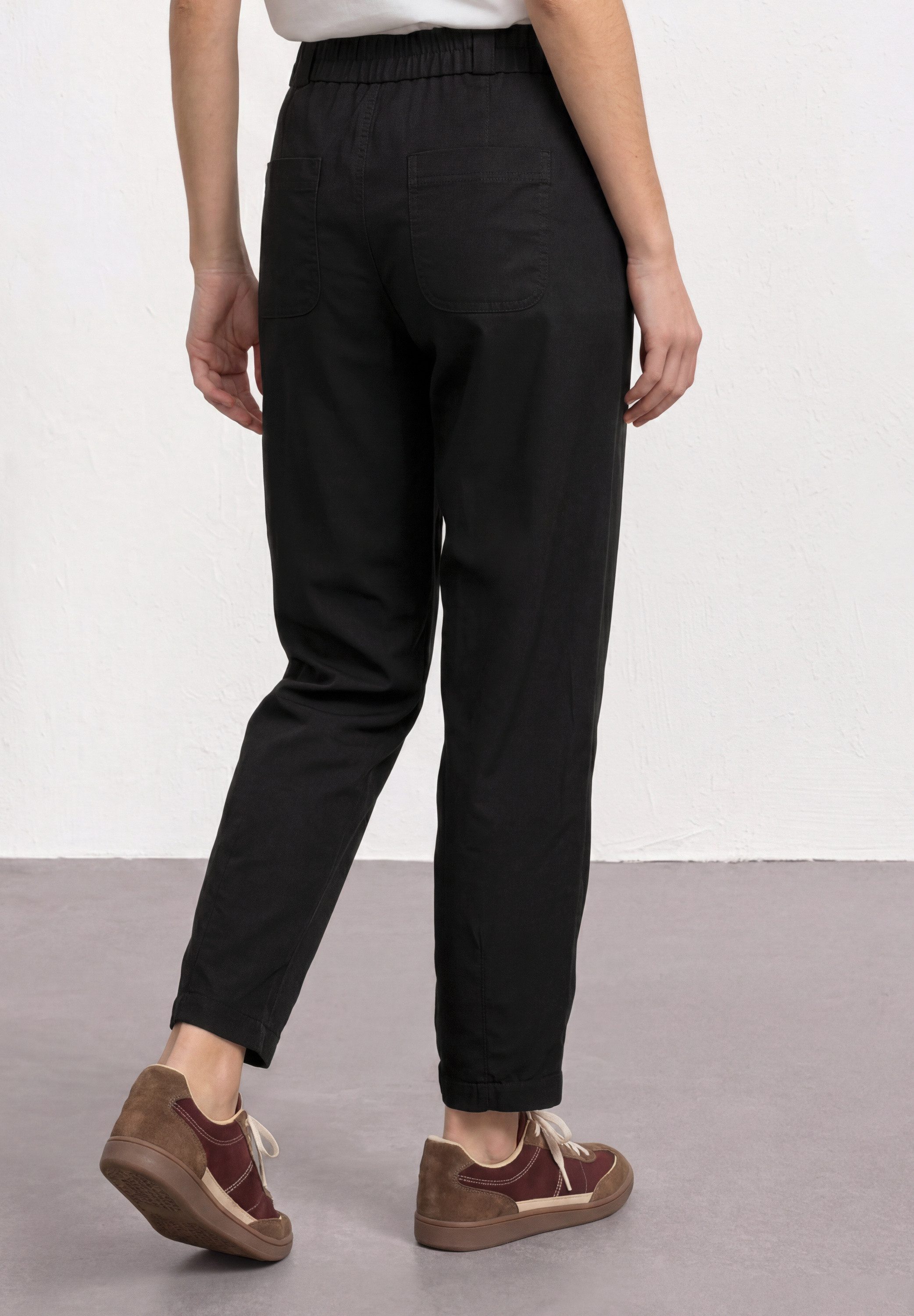 STREET ONE Stoffhose Barrel Leg Hose mit Schnallendetail