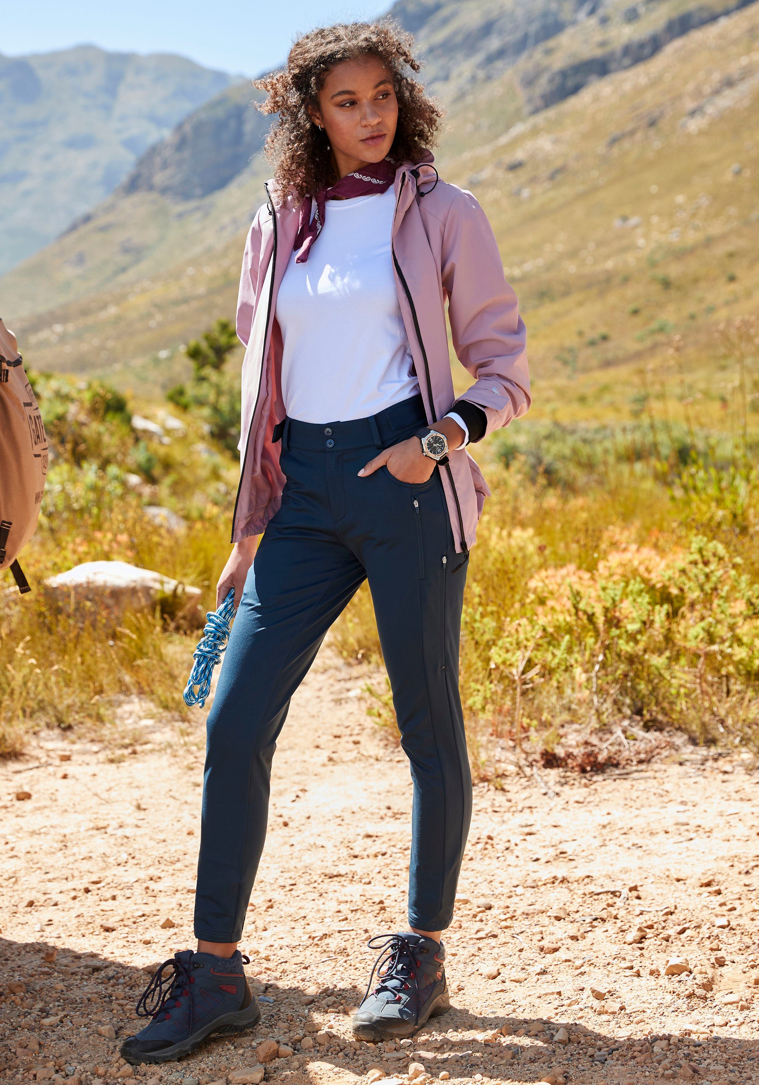 LASCANA ACTIVE Trekkinghose Slim fit innen weich angeraut