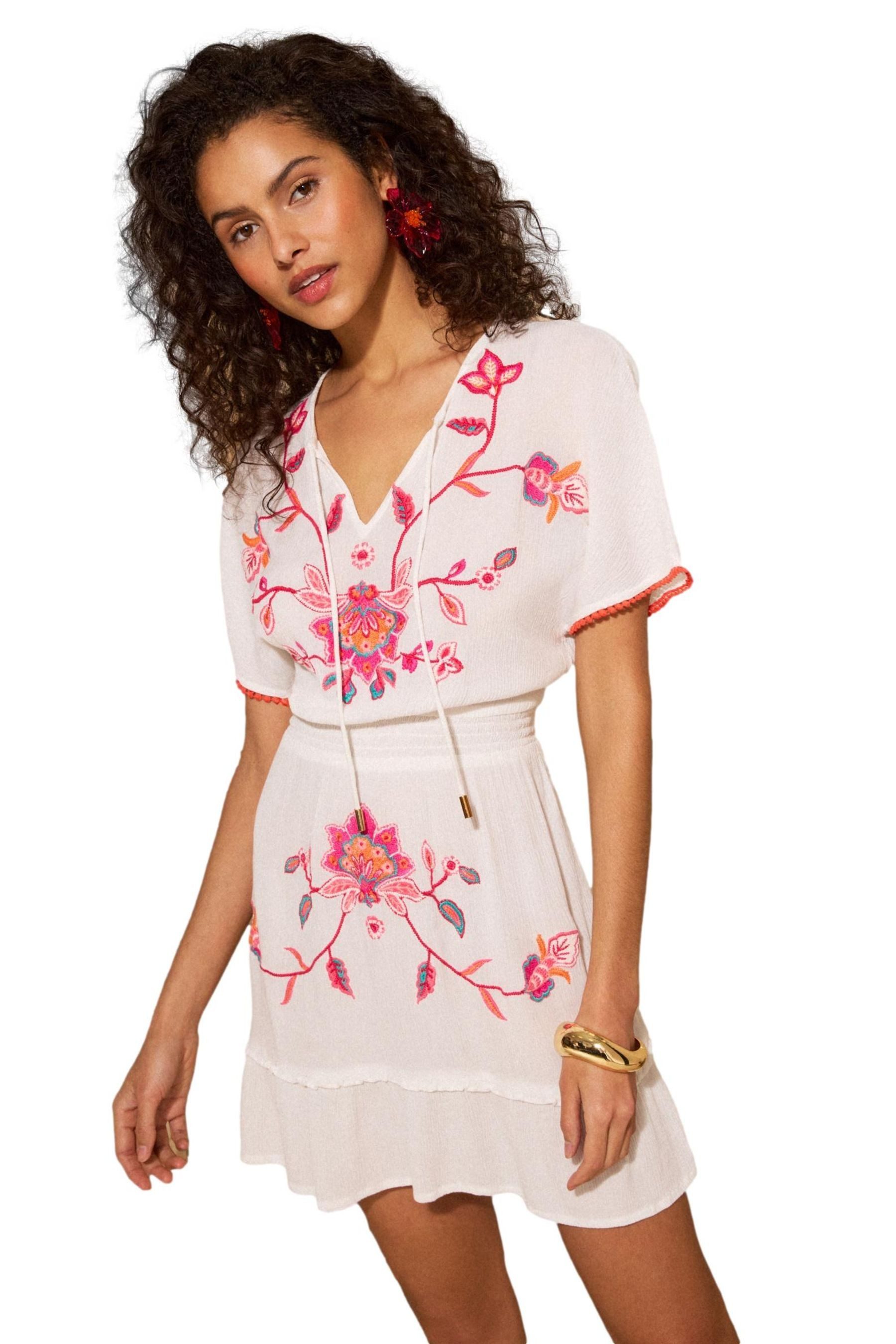 Strandkleid Love & Roses Mini-Kaftan-Cover-up mit Stickerei