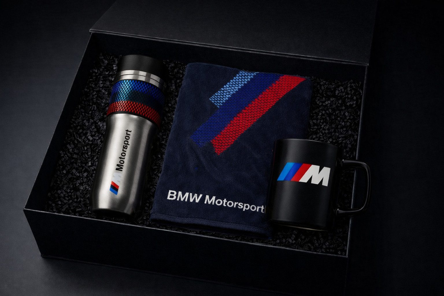 BMW Thermobecher BMW Geschenkset Geschenkbox Strandhandtuch M Thermobecher Tasse Becher, 1-tlg.