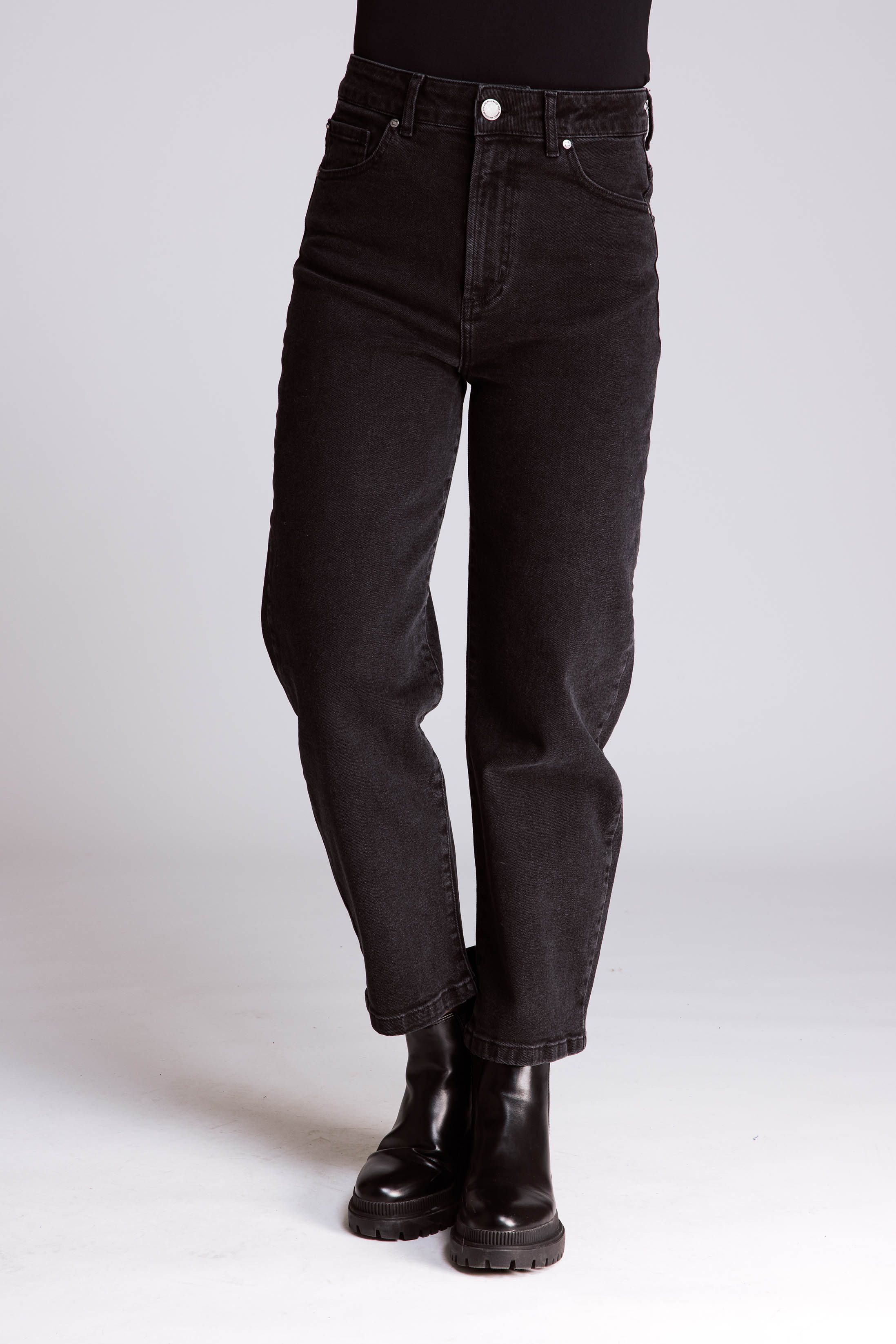 Loose-fit-Jeans ZHIZA