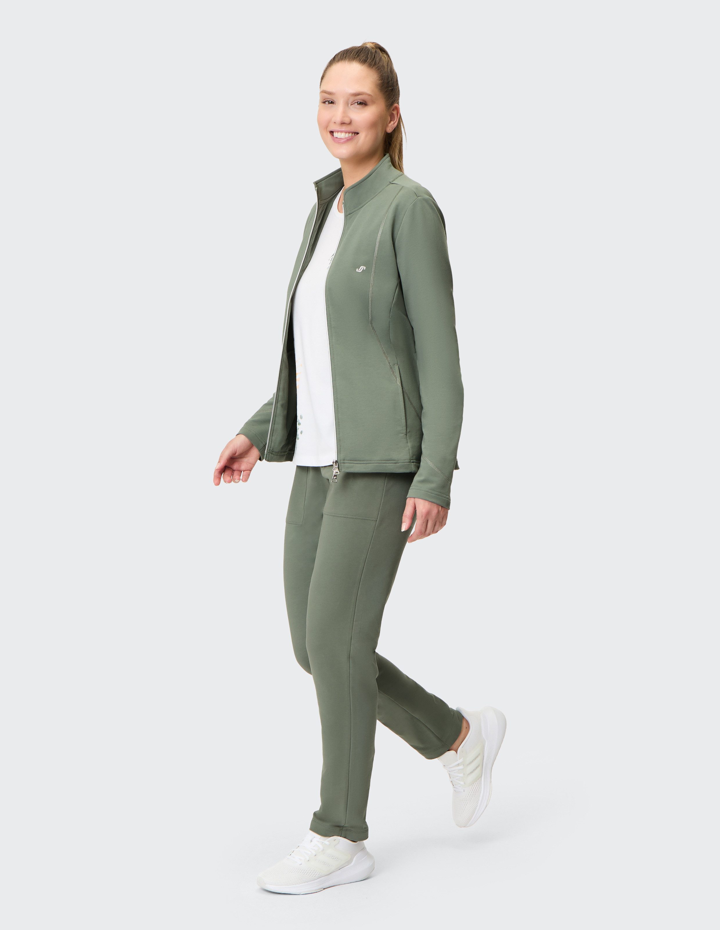 Joy Sportswear Sweatjacke DORIT mit Reißverschluss, Langarm, aus Baumwolle, Polyester und Elasthan