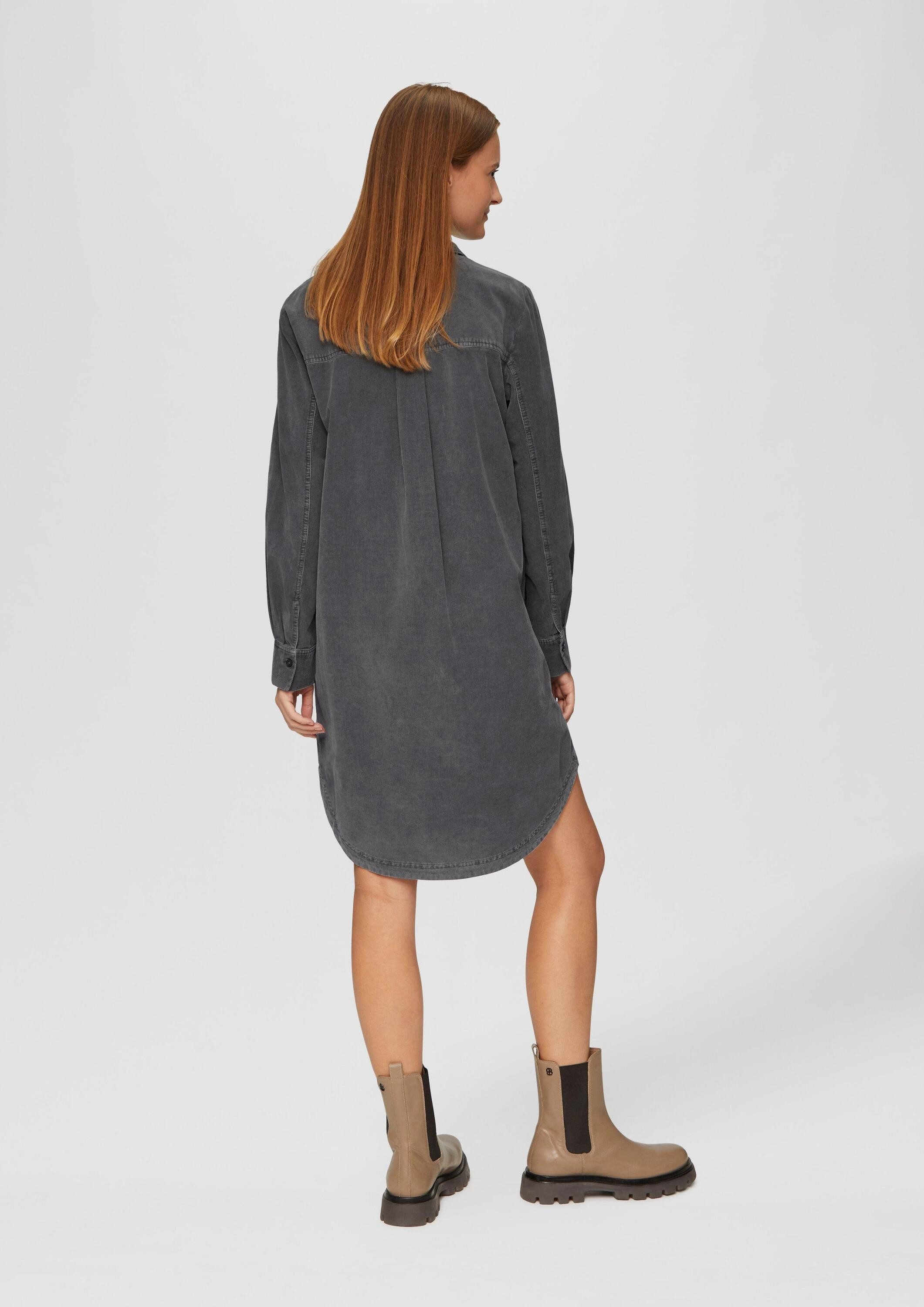 s.Oliver Minikleid Kleid Hemdblusenkleid aus Feincord mit seitlichen Eingrifftaschen