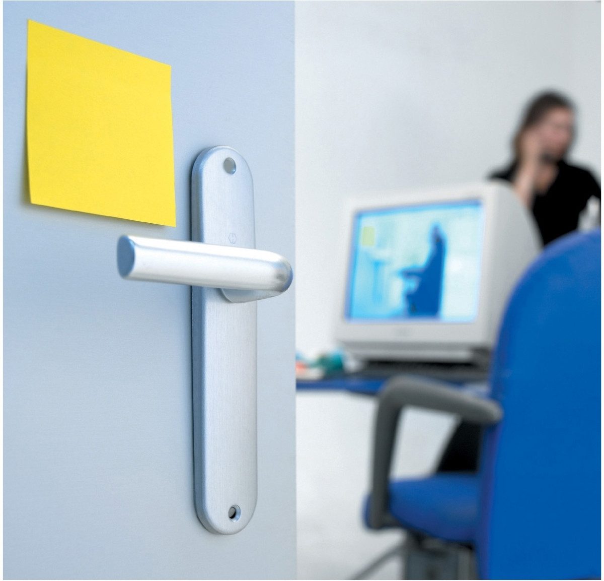 Thumbnail - Post-it Notes Haftnotizblock Haftnotiz Super Sticky Würfel 76x76mm 270 Blatt gelb