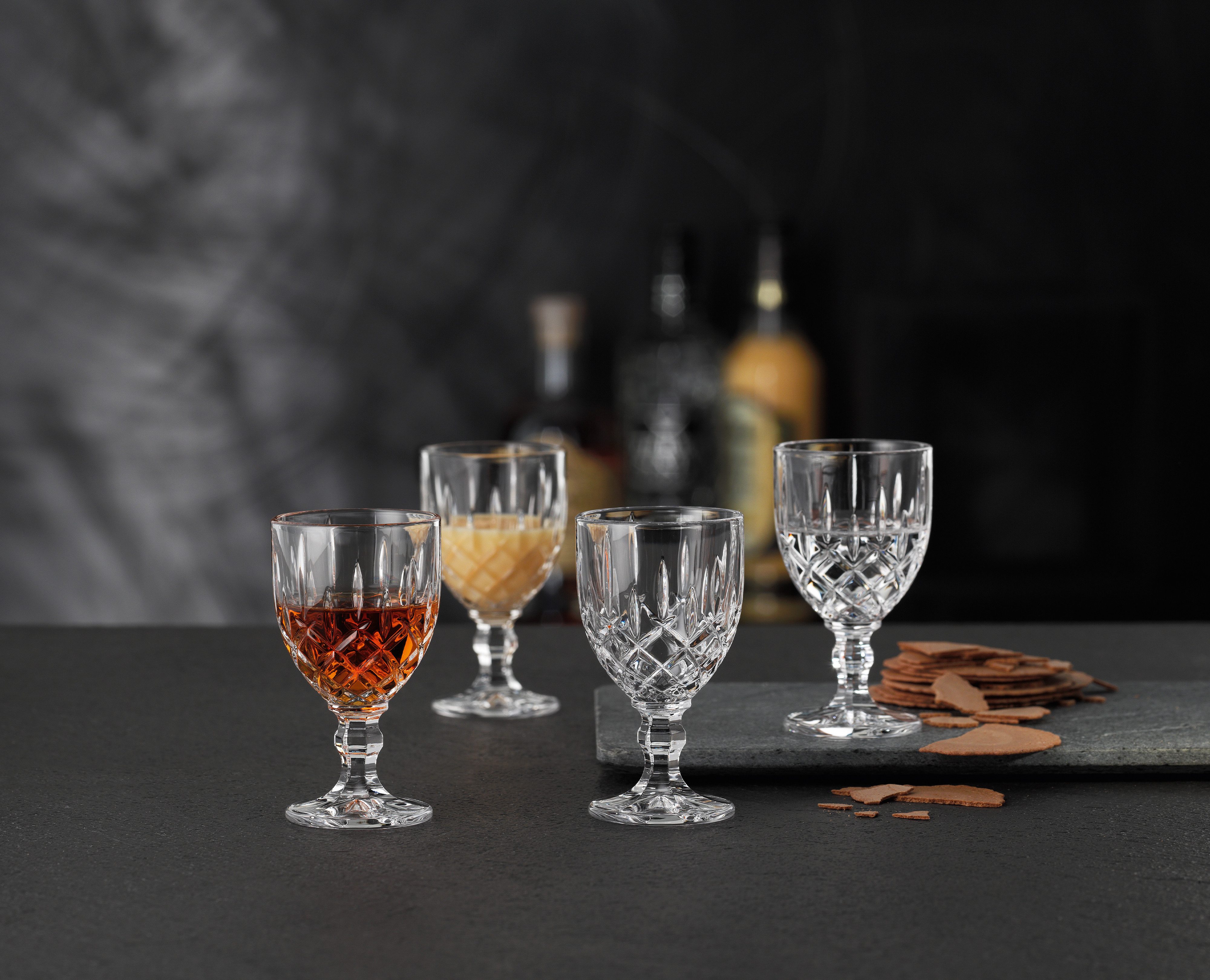 Nachtmann Schnapsglas Nachtmann Noblesse Likörglas 4er Set, Kristallglas – Bild 2 von 2