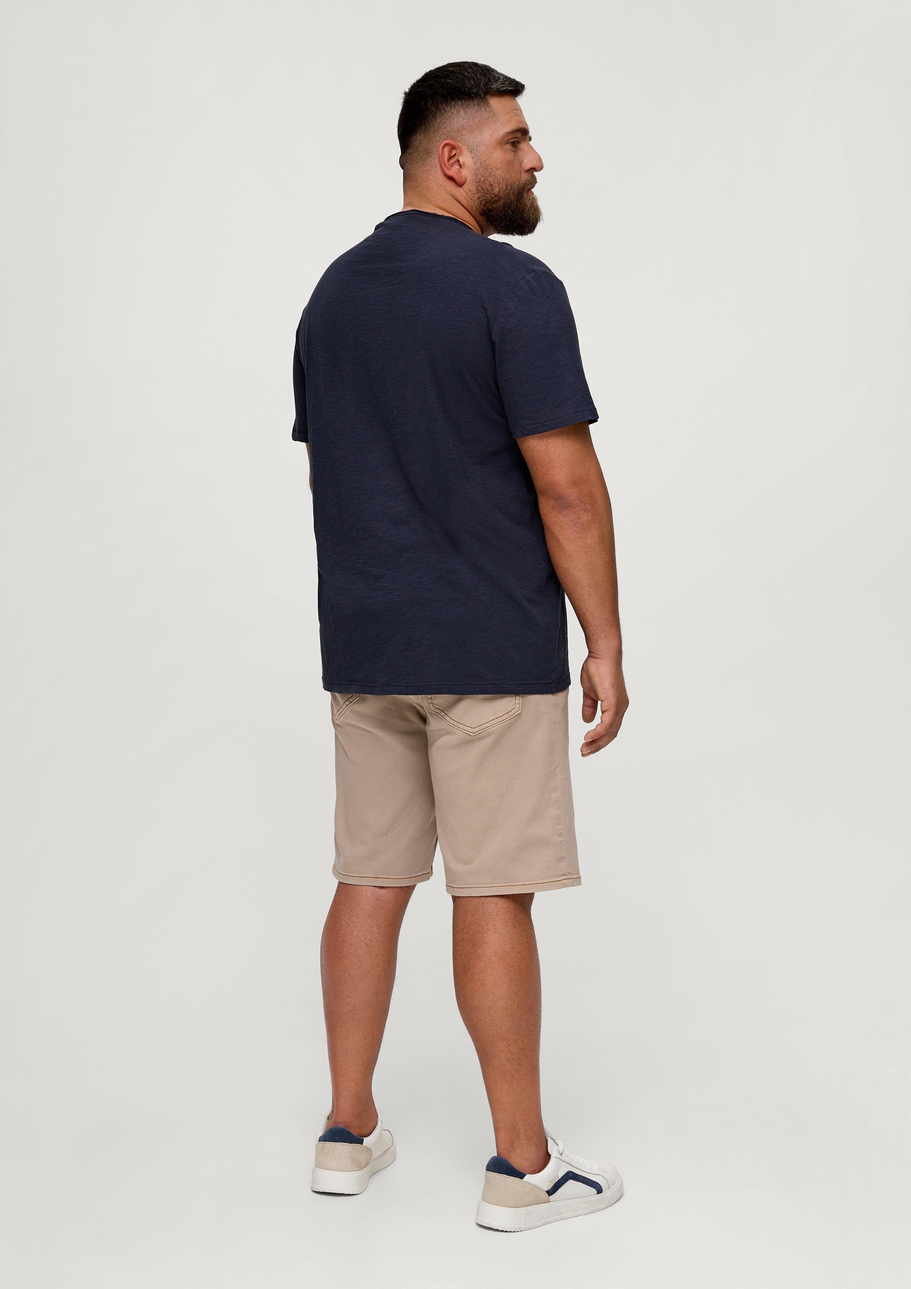 Leg s.Oliver Jeans-Bermuda Mid Label-Patch Relaxed sandstein / Jeansshorts Rise Straight / / Casby Fit