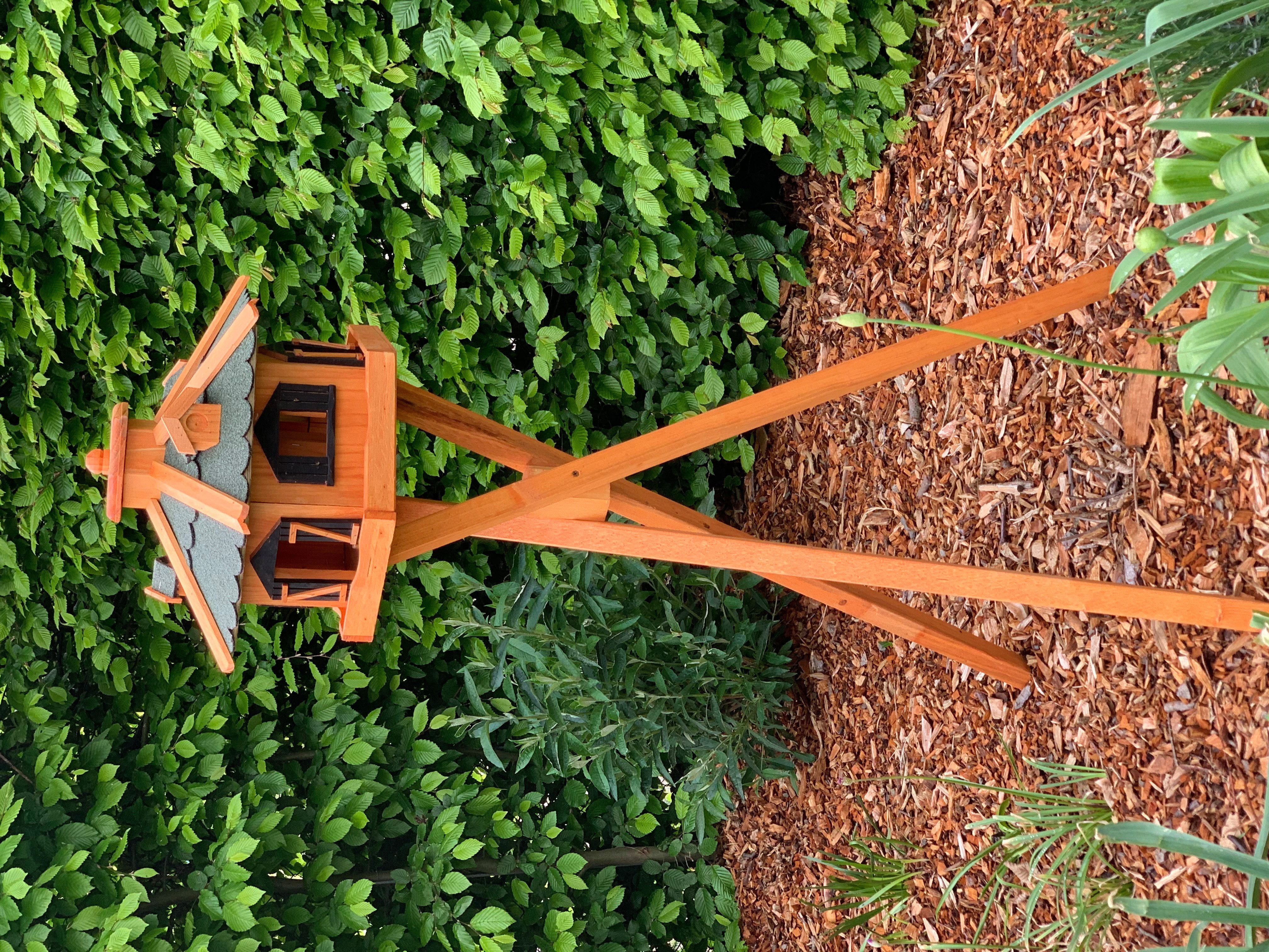 Holzdekoladen Vogelhaus Vogelhaus aus Holz optional mit Ständer – Dekorative Gartendeko